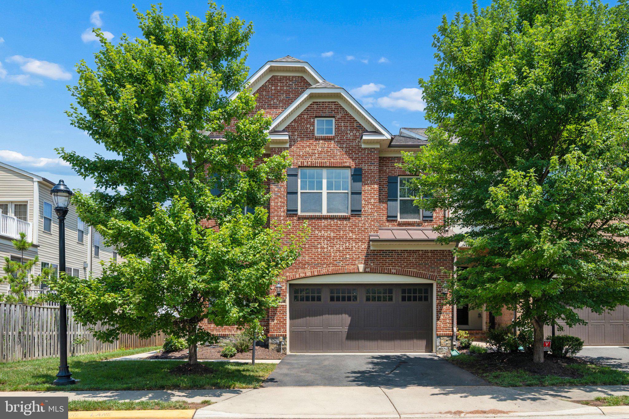 BRAMBLETON - Residential