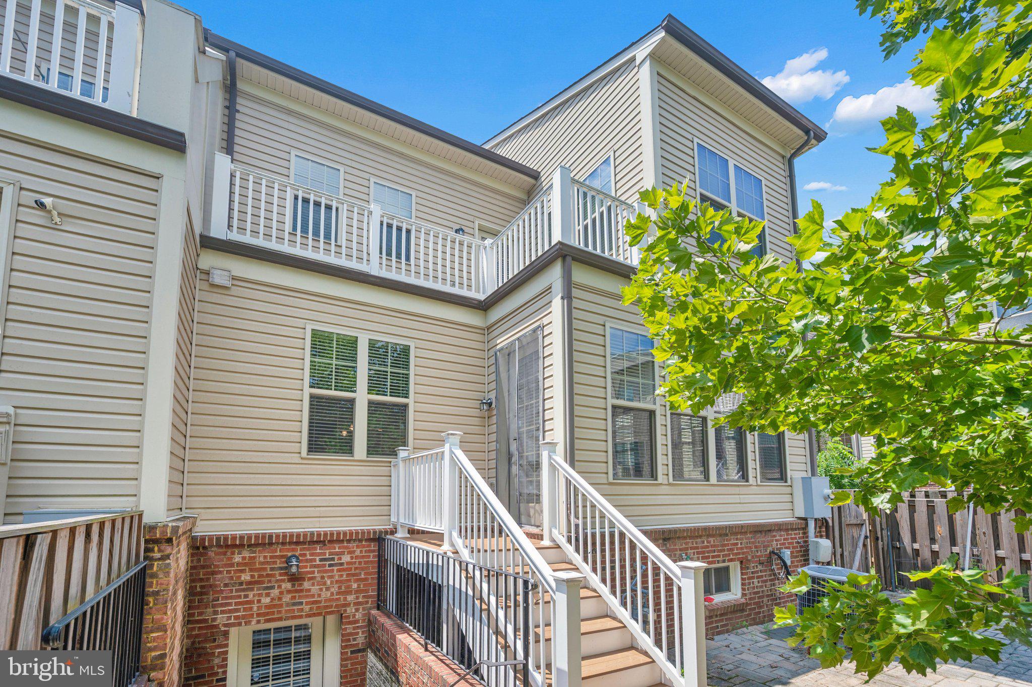 BRAMBLETON - Residential