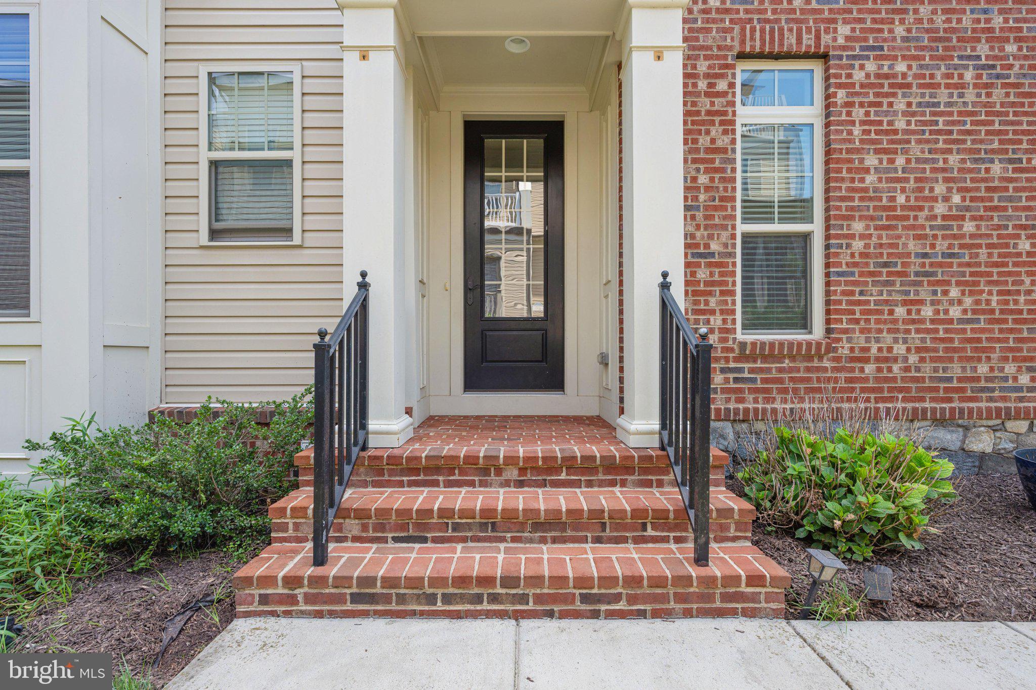 BRAMBLETON - Residential