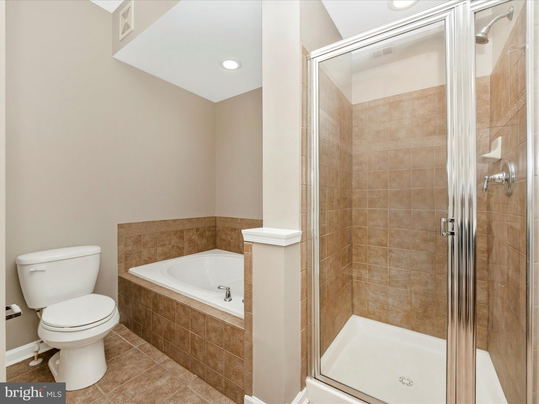 STONEY RUN - Residential Lease