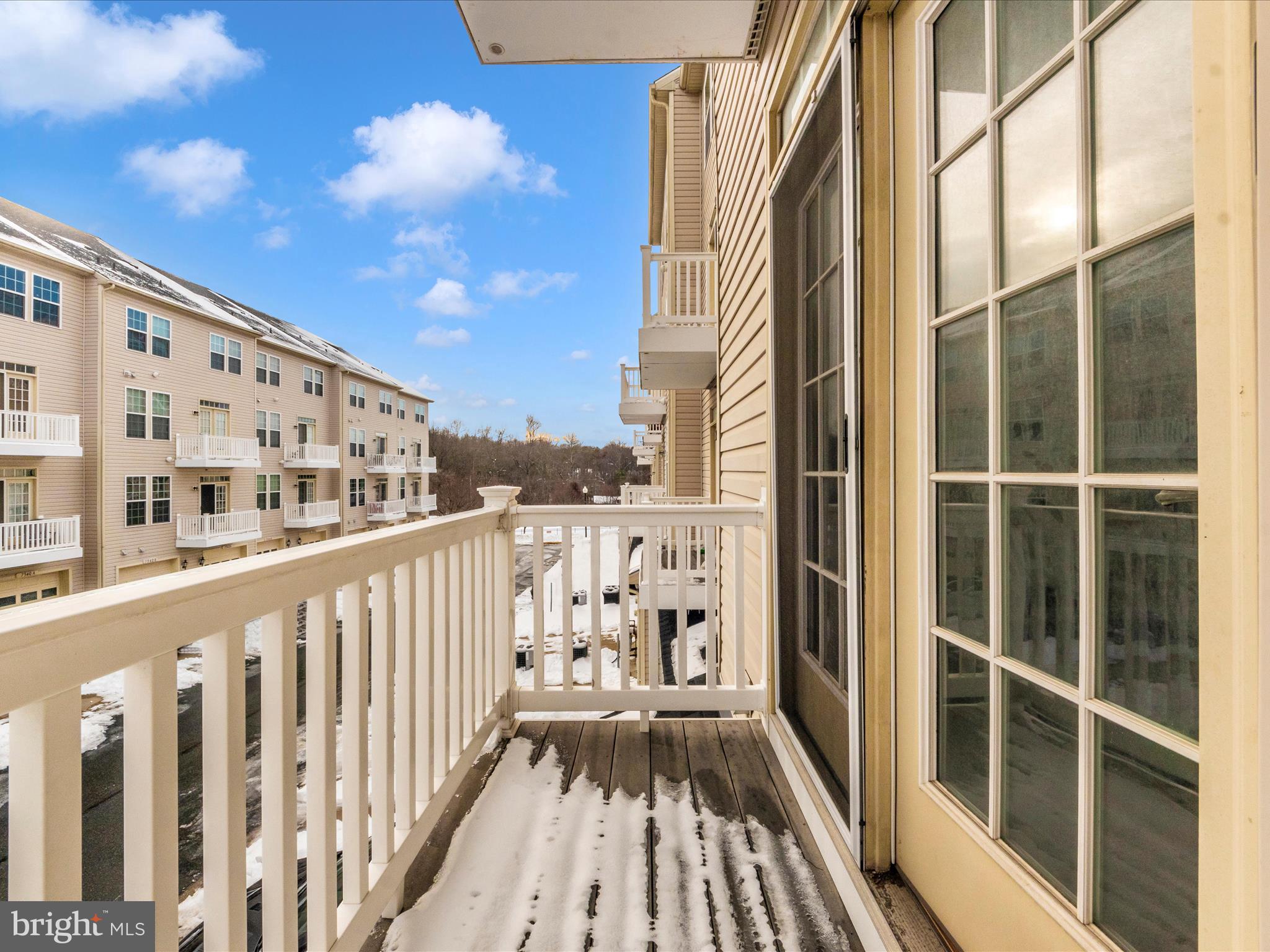 STONEY RUN - Residential Lease