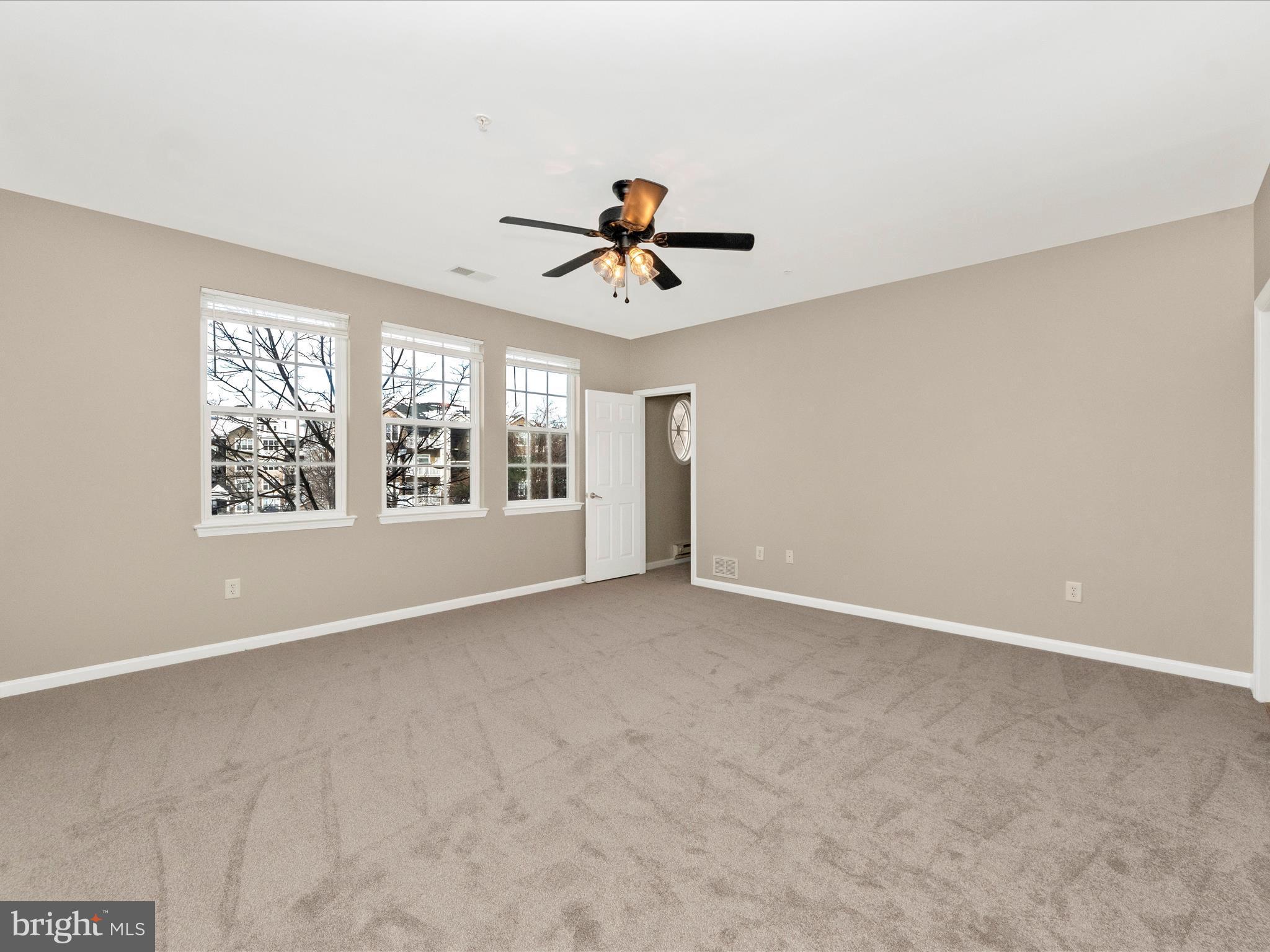 STONEY RUN - Residential Lease