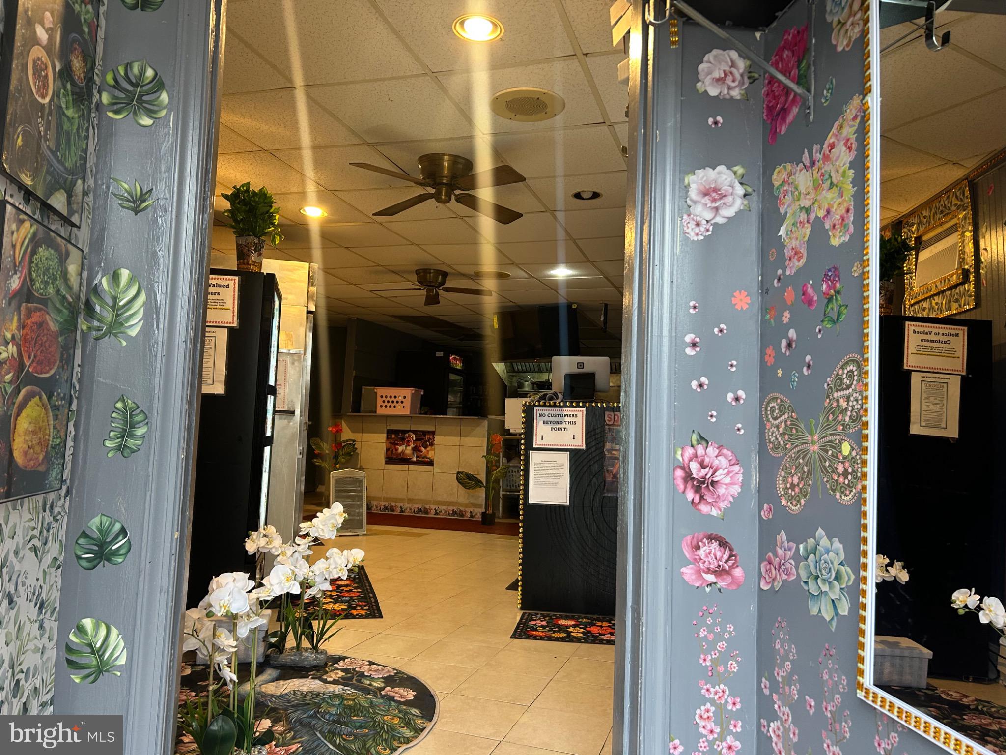 EAST OAK LANE - Business Opportunity