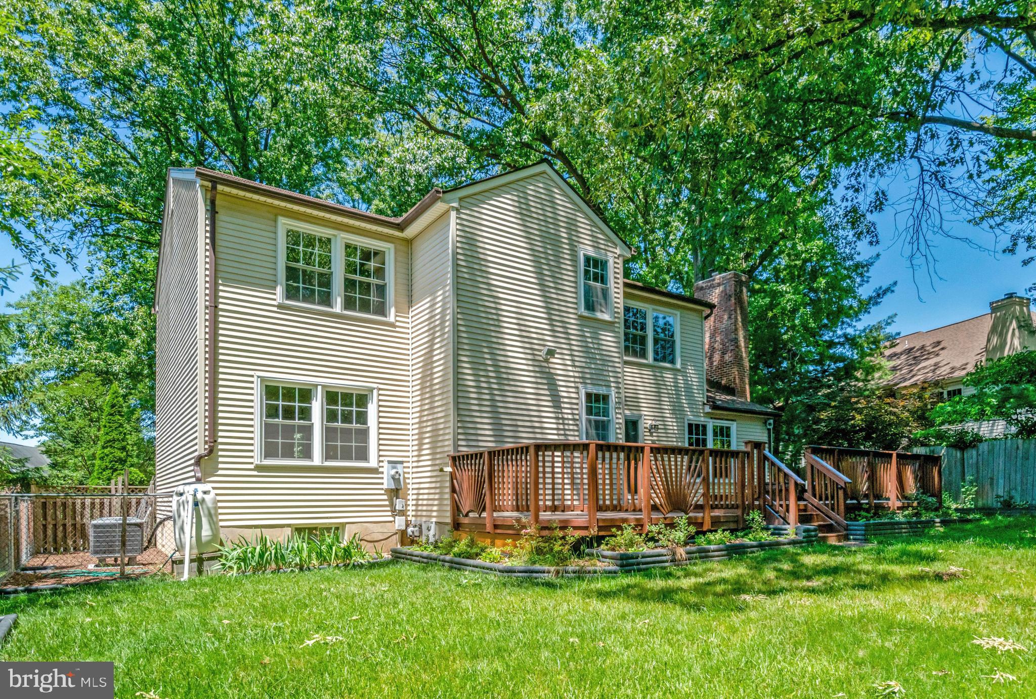 TYSONS WOODS - Residential