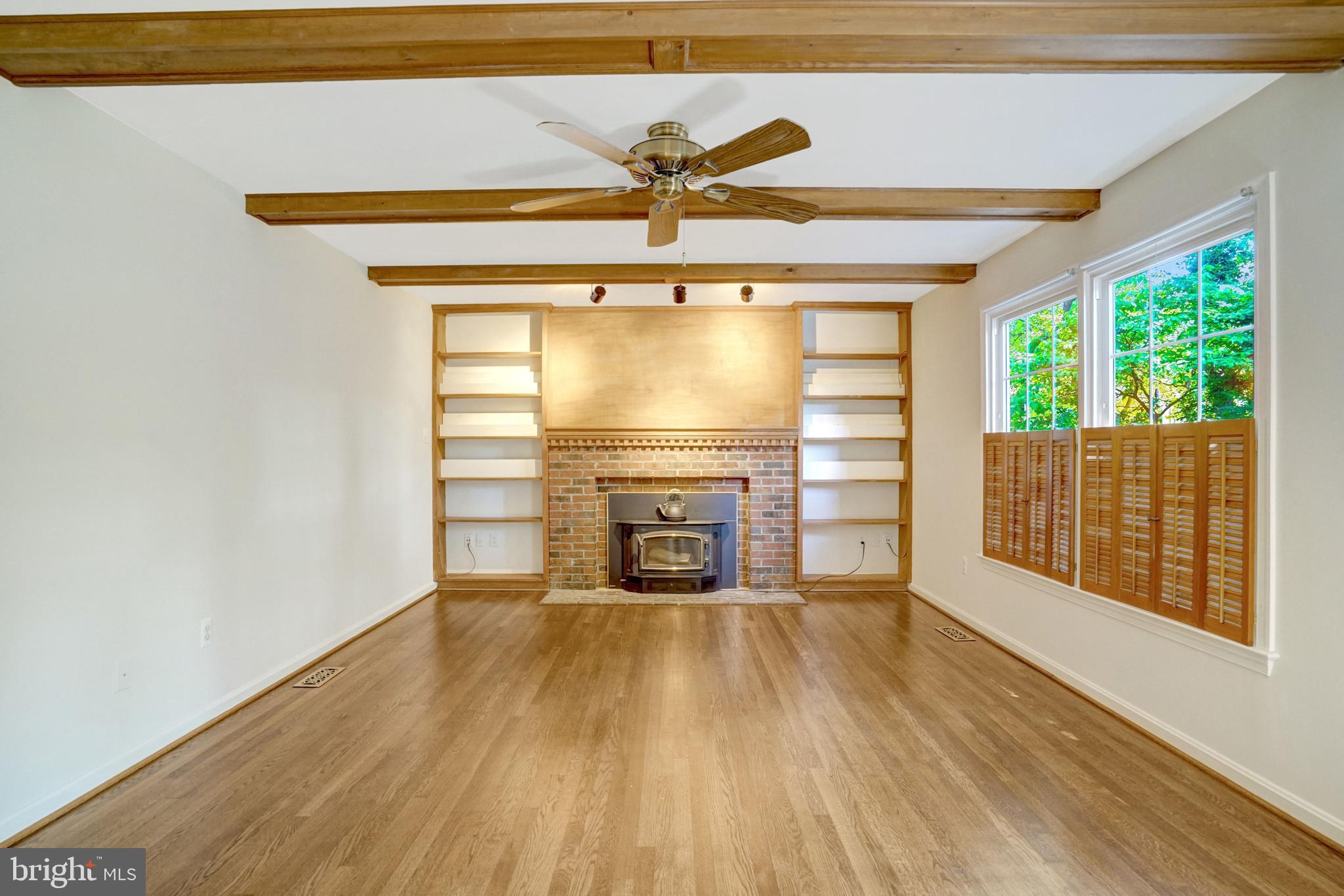 TYSONS WOODS - Residential