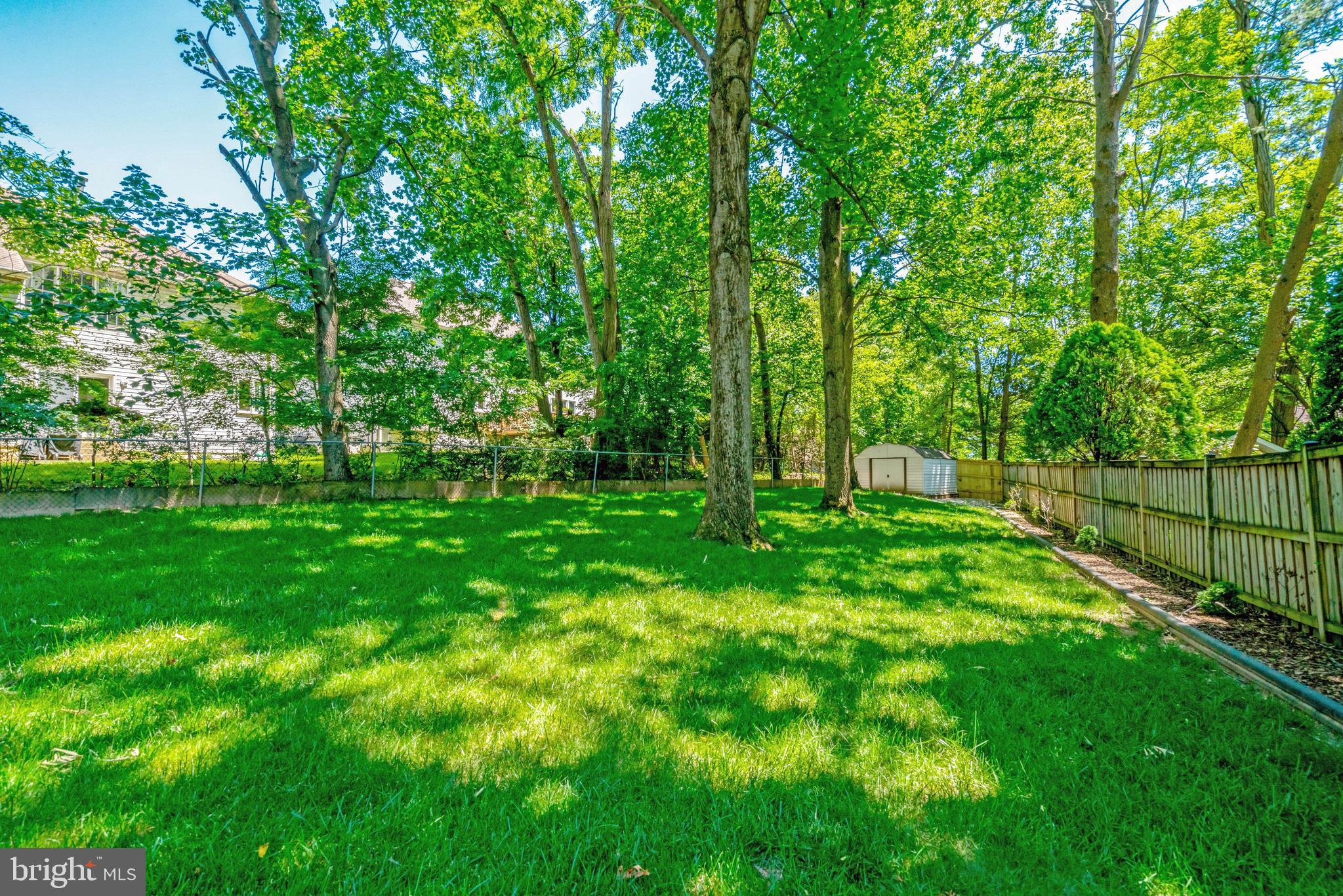 TYSONS WOODS - Residential