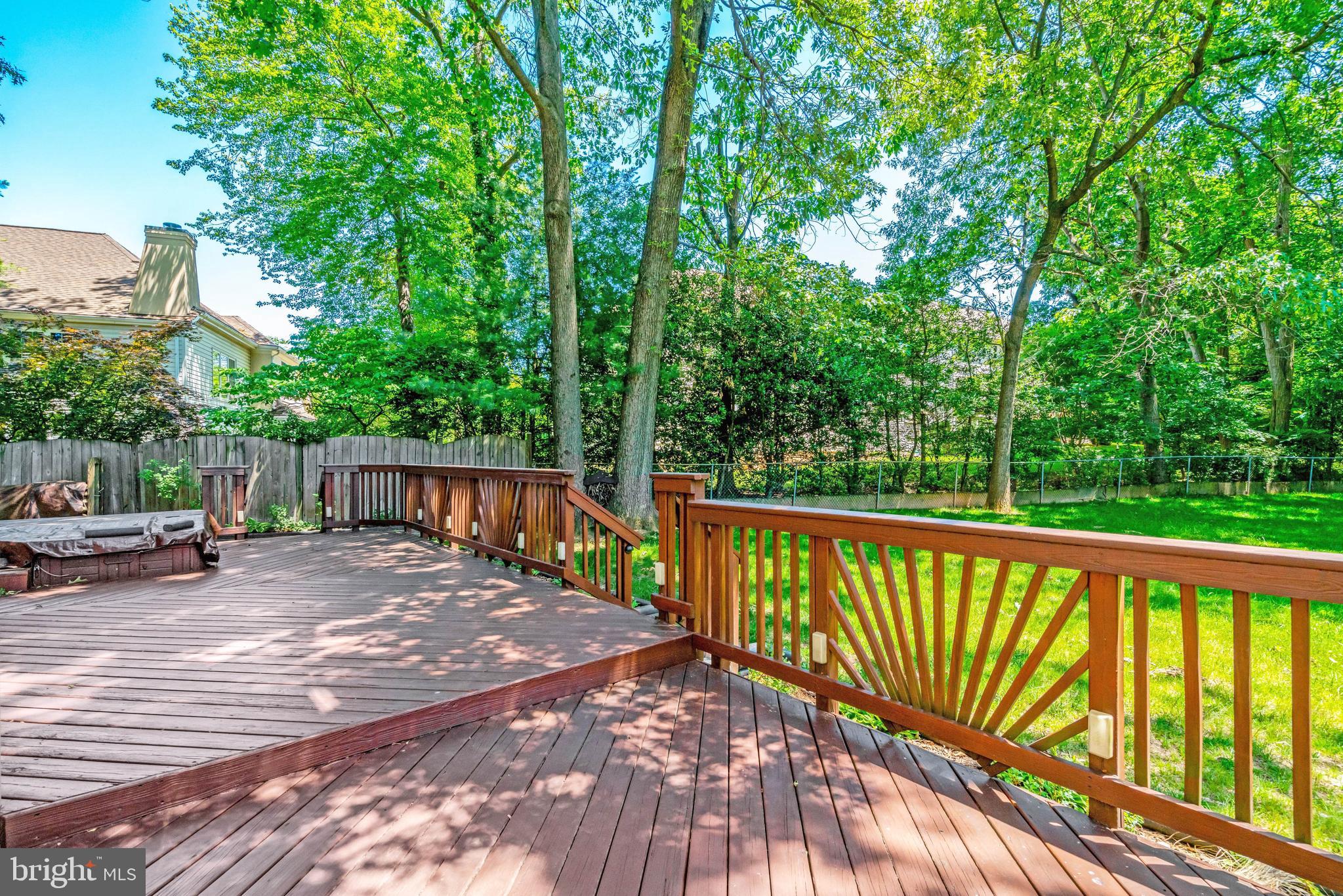 TYSONS WOODS - Residential