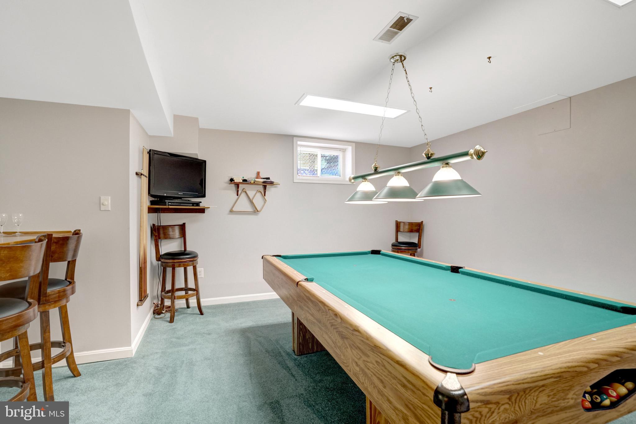 TYSONS WOODS - Residential