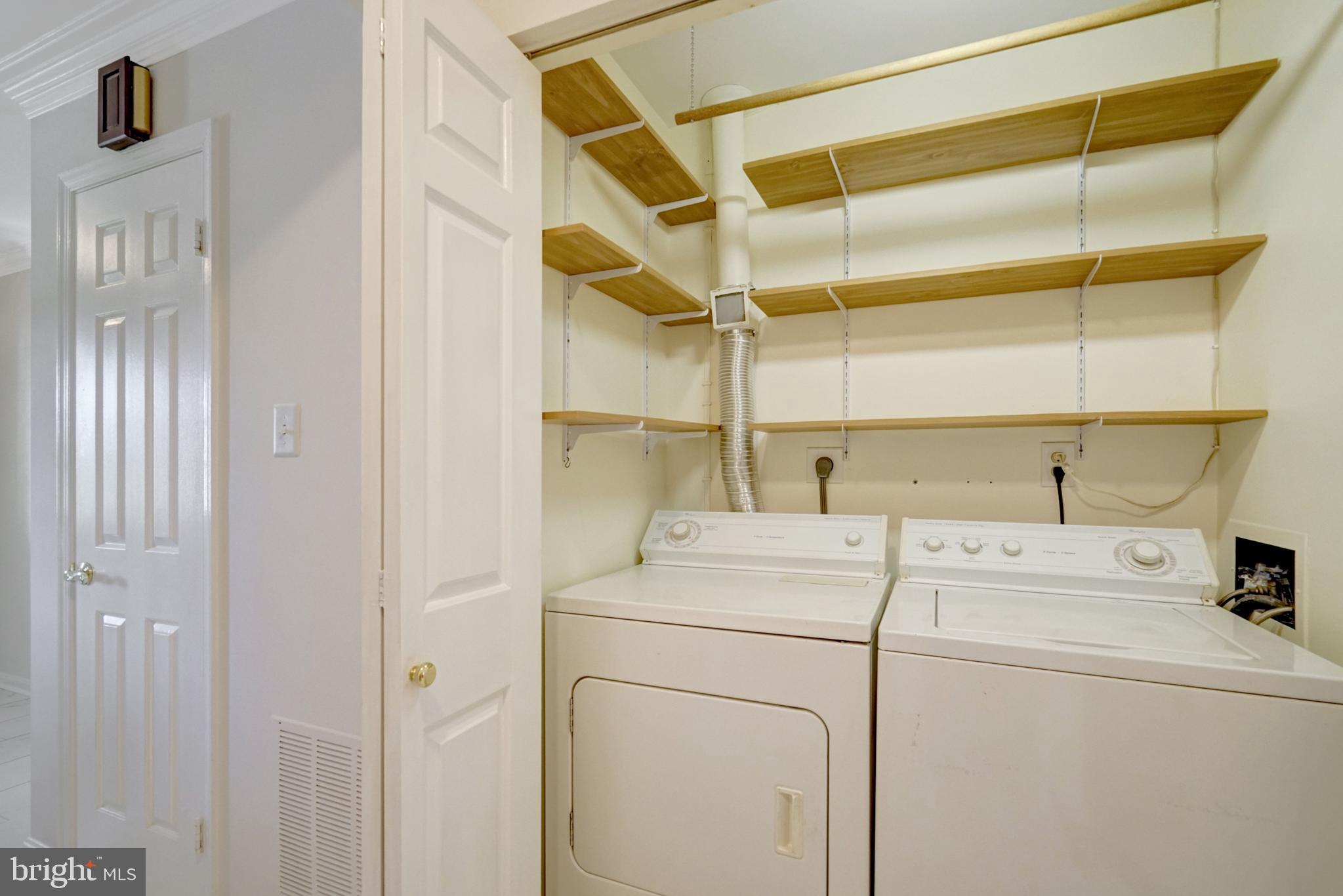 TYSONS WOODS - Residential