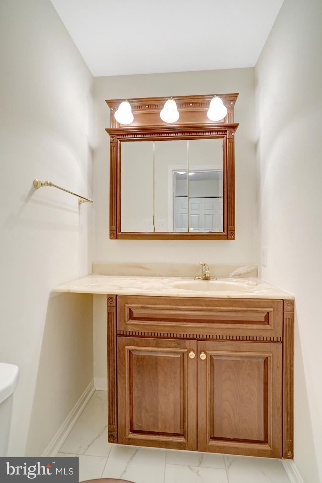 TYSONS WOODS - Residential
