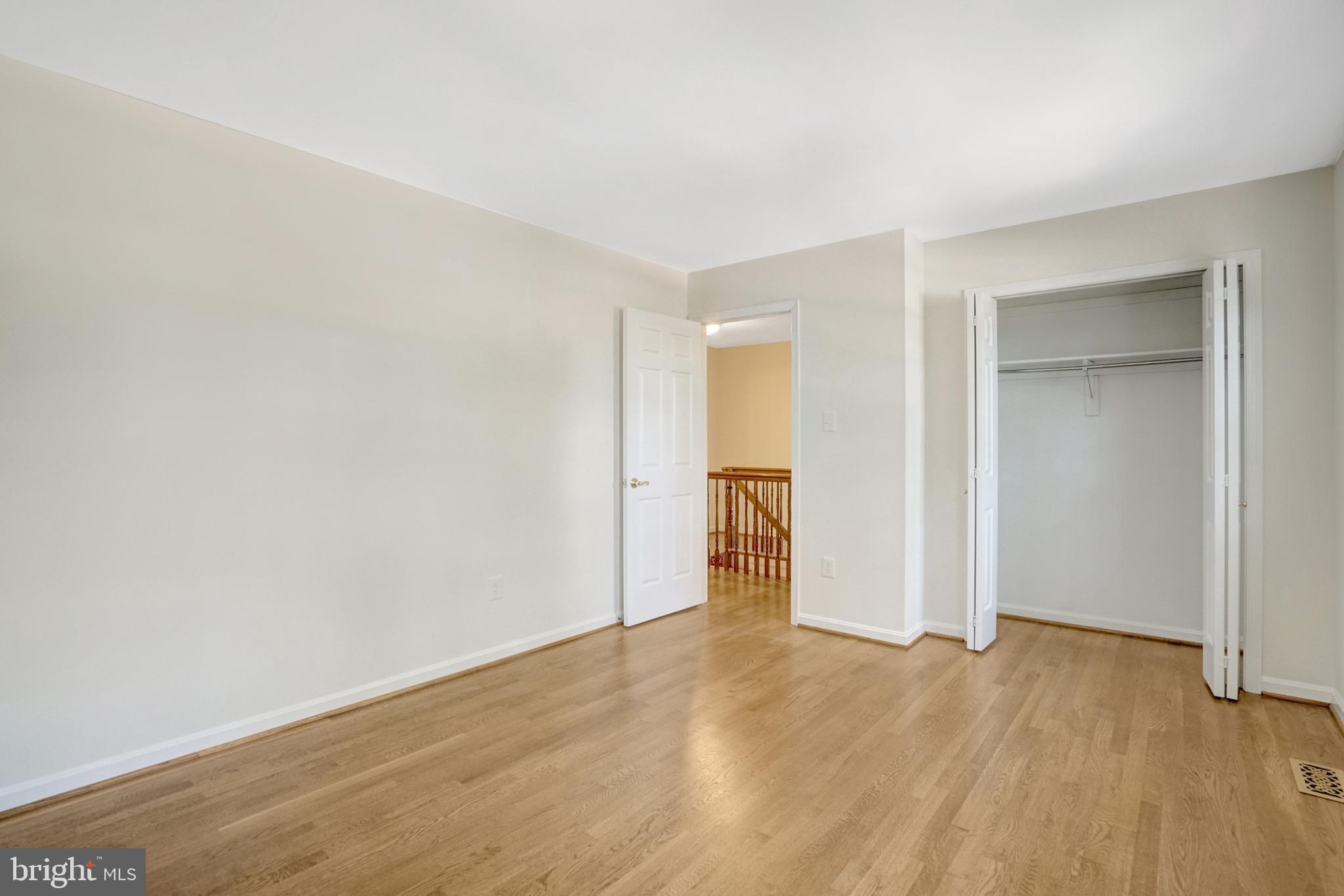 TYSONS WOODS - Residential