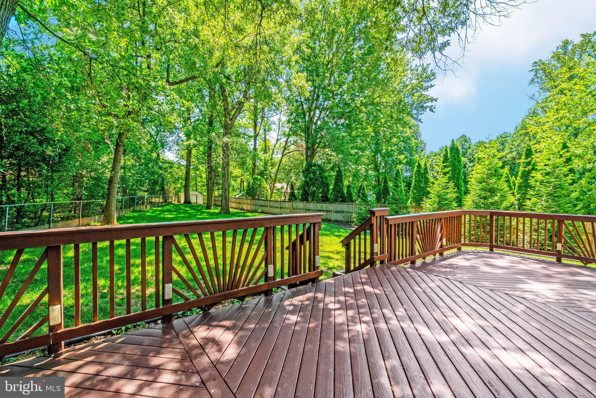TYSONS WOODS - Residential