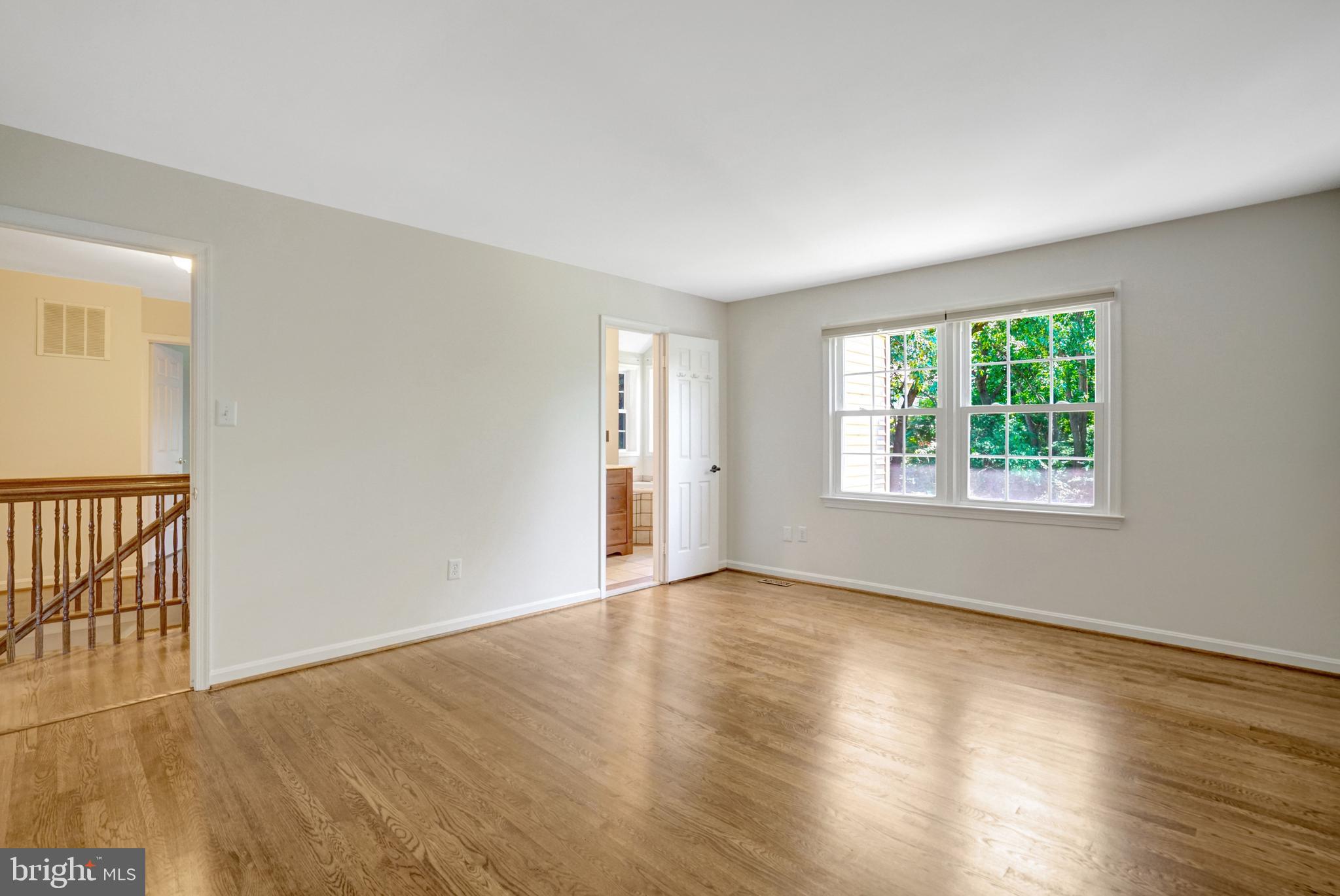 TYSONS WOODS - Residential