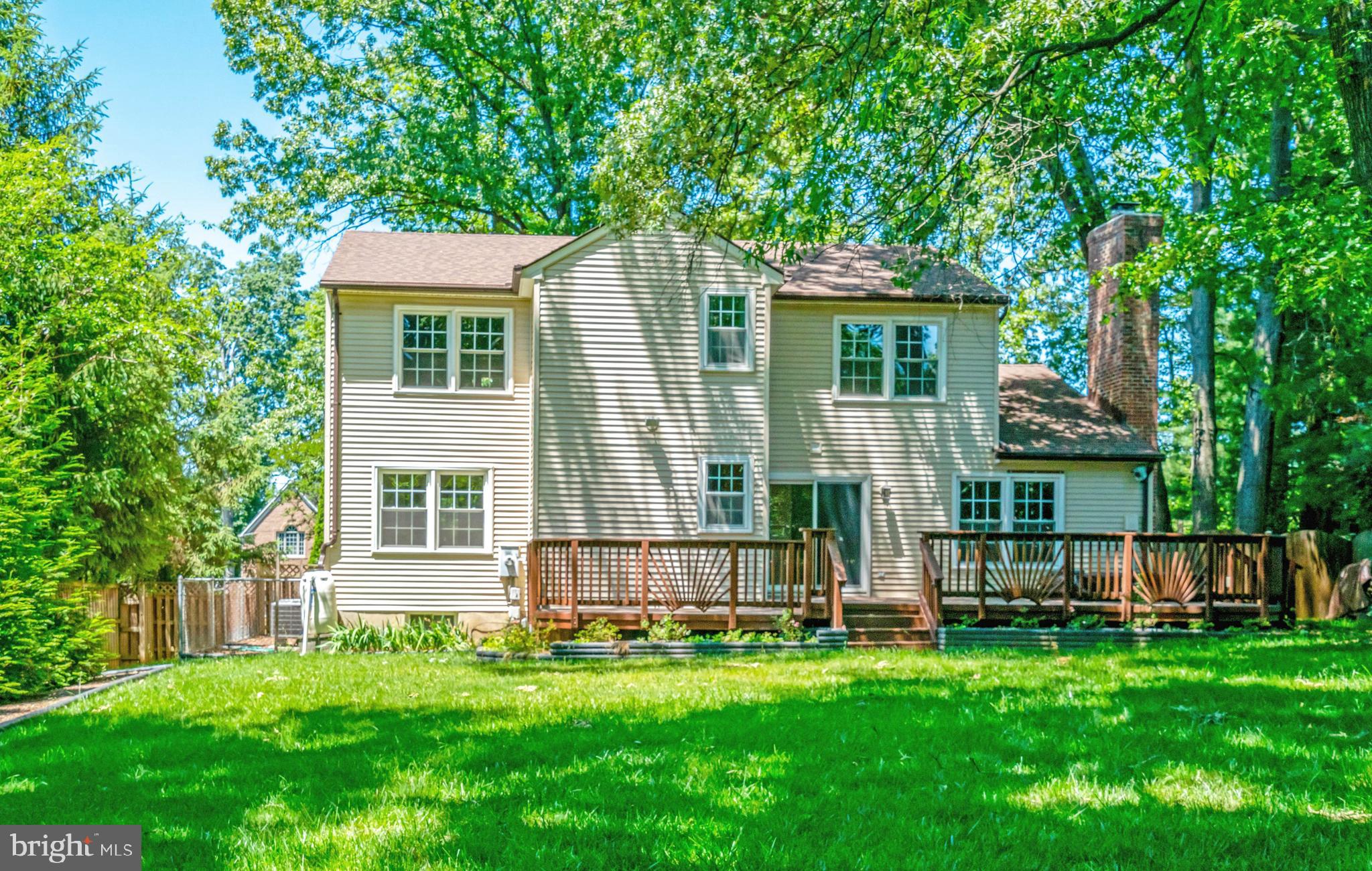 TYSONS WOODS - Residential
