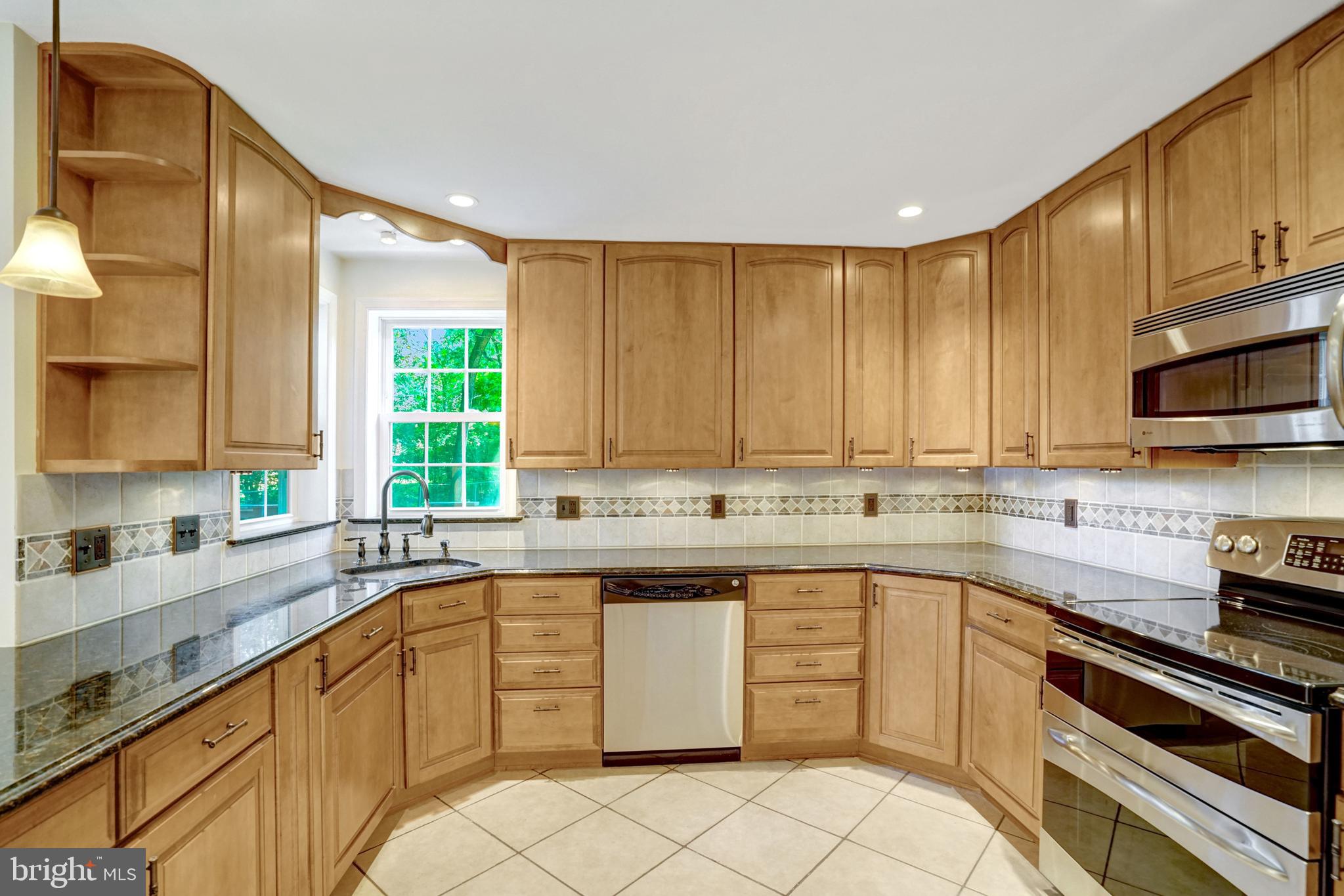 TYSONS WOODS - Residential