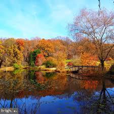 TYSONS WOODS - Residential