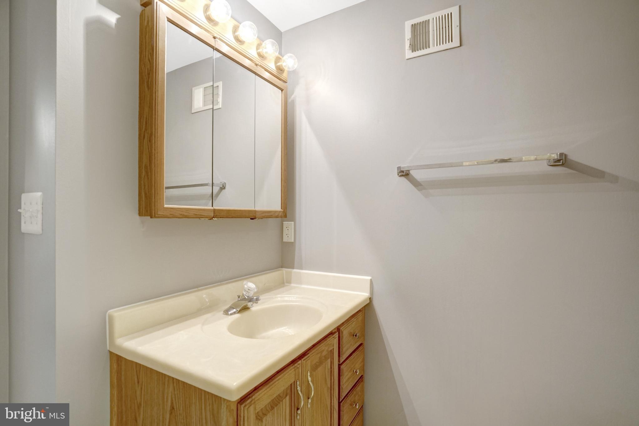TYSONS WOODS - Residential