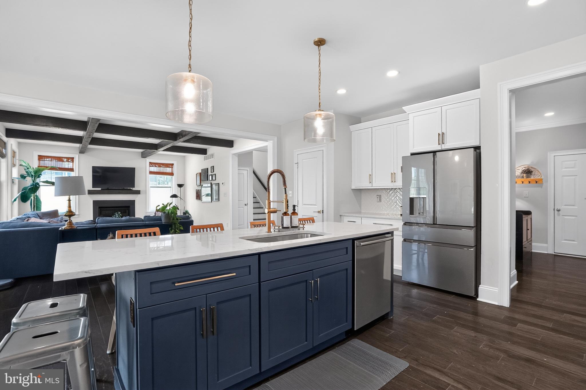 THE VILLAGES AT NORTHRIDGE - Residential