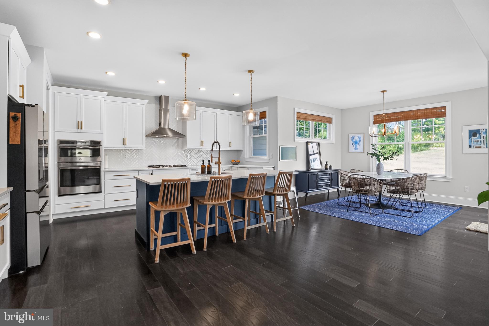 THE VILLAGES AT NORTHRIDGE - Residential