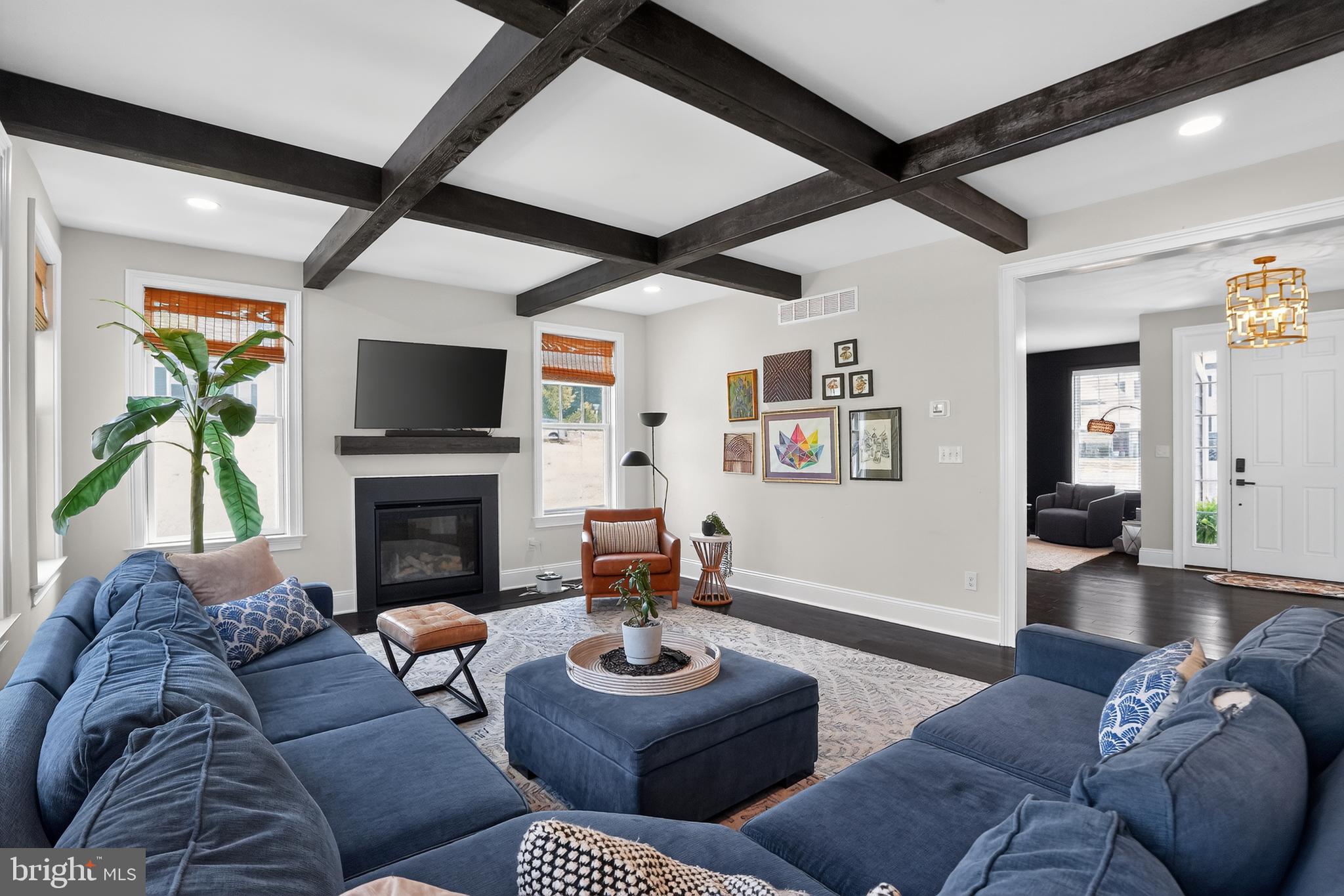 THE VILLAGES AT NORTHRIDGE - Residential