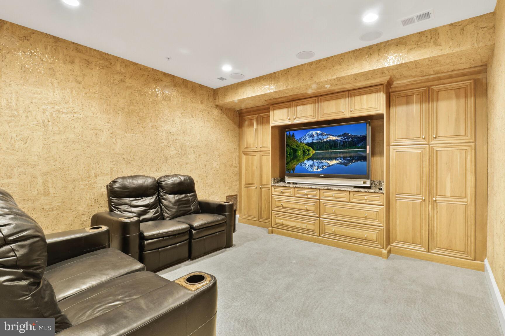 POTOMAC GREENS - Residential