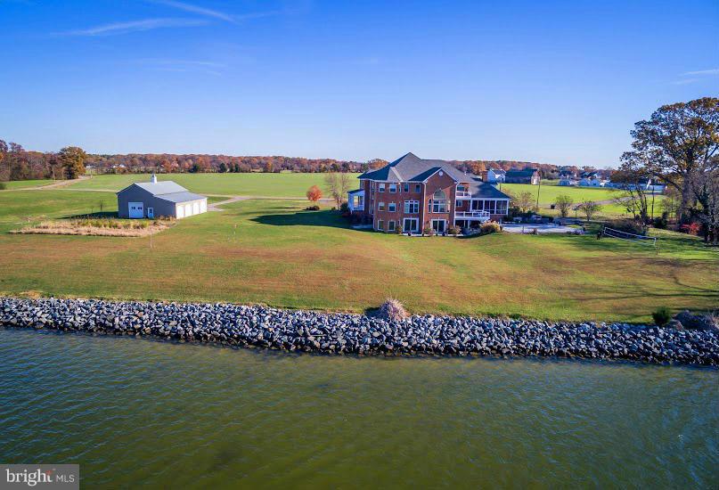 JOHNSON FARM ESTATES - Farm