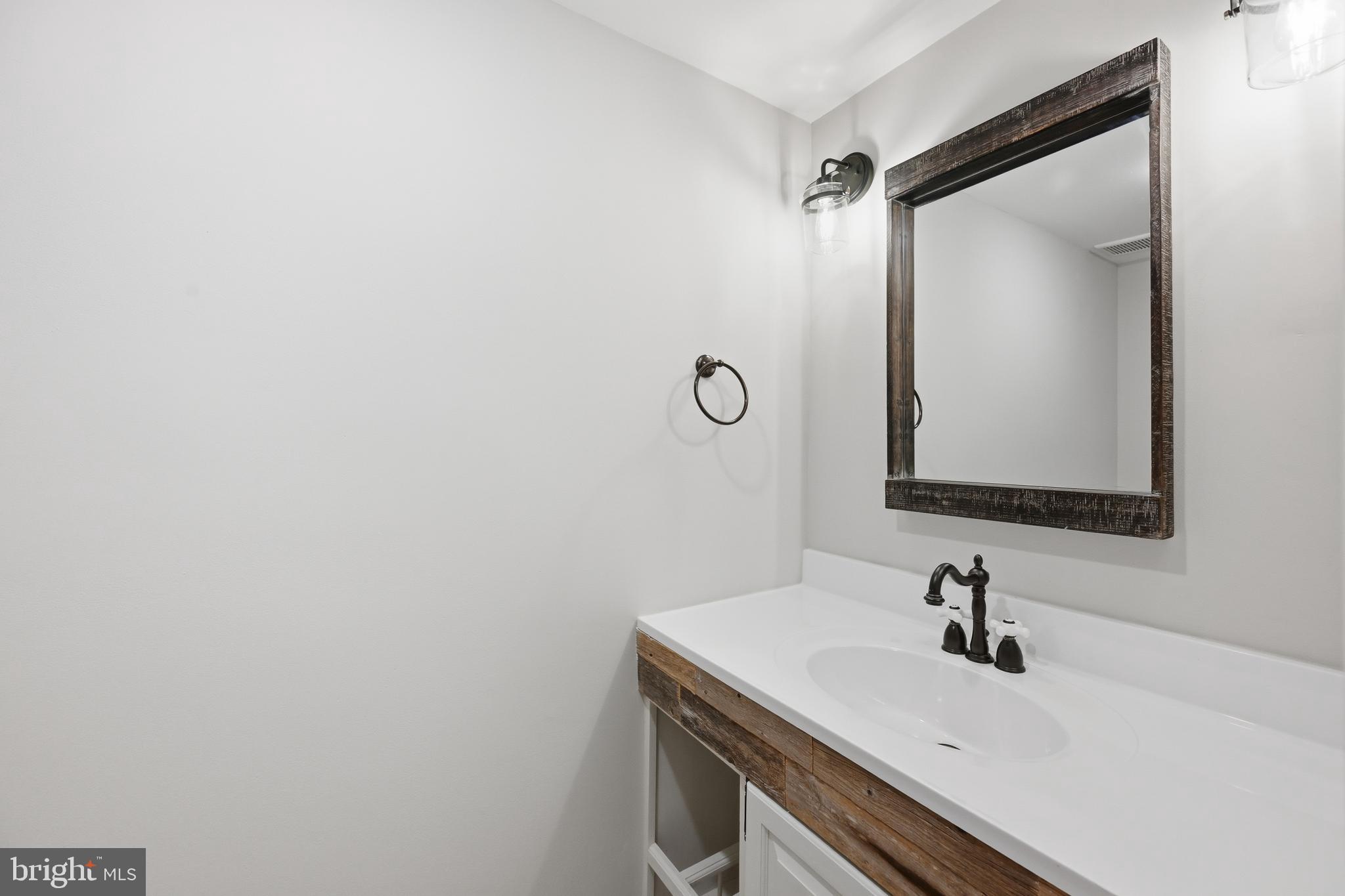 RUNNING BROOK - Residential