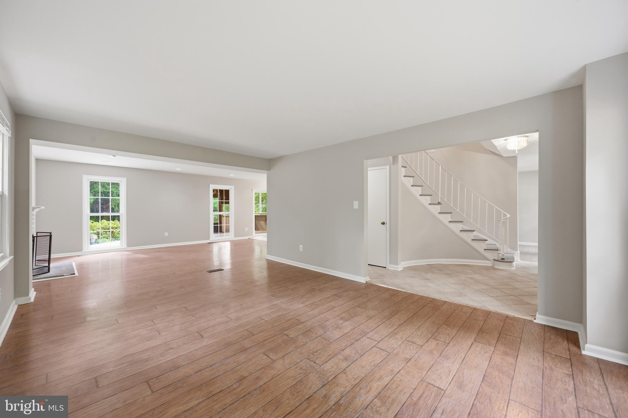 RUNNING BROOK - Residential