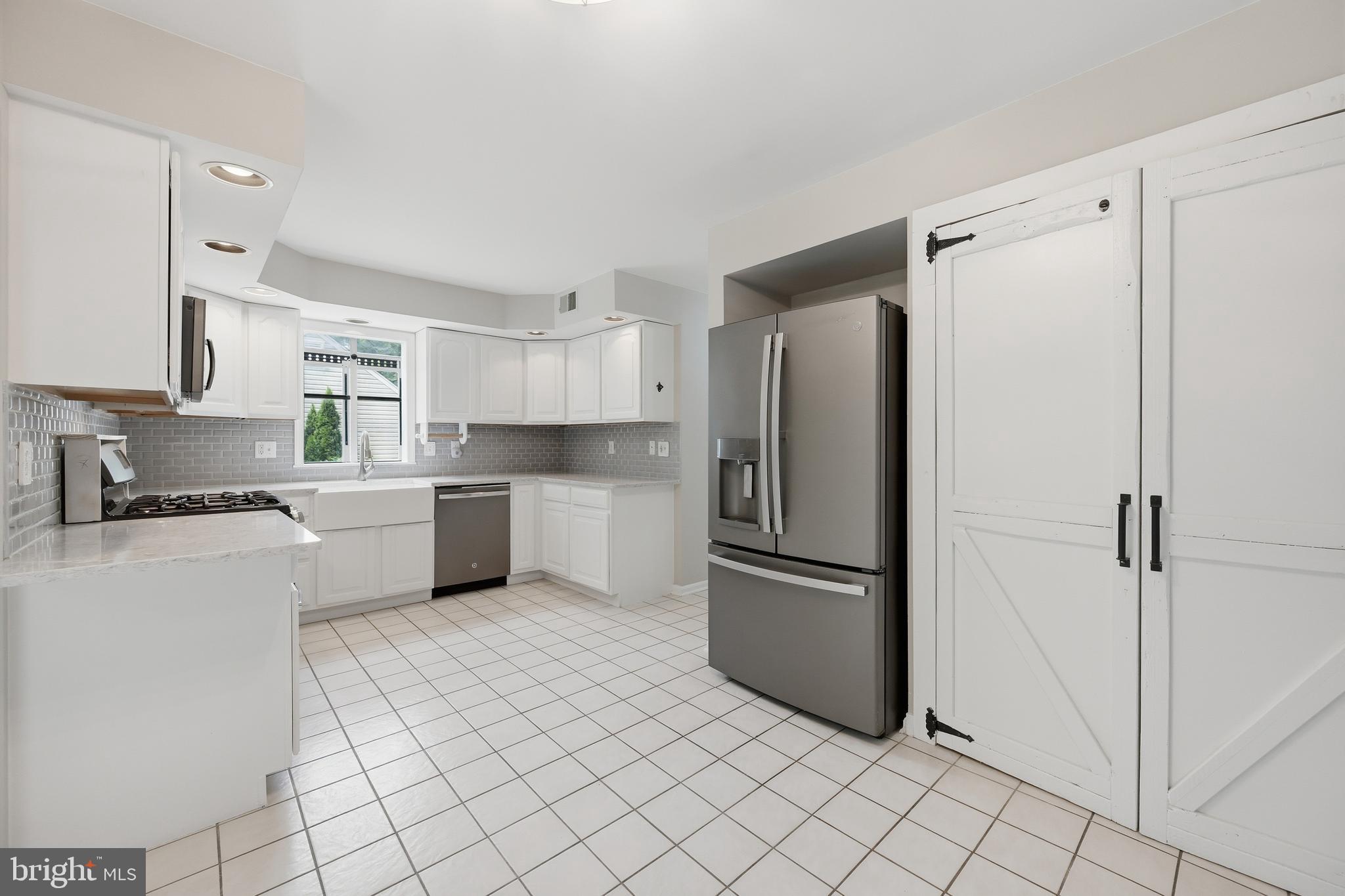RUNNING BROOK - Residential