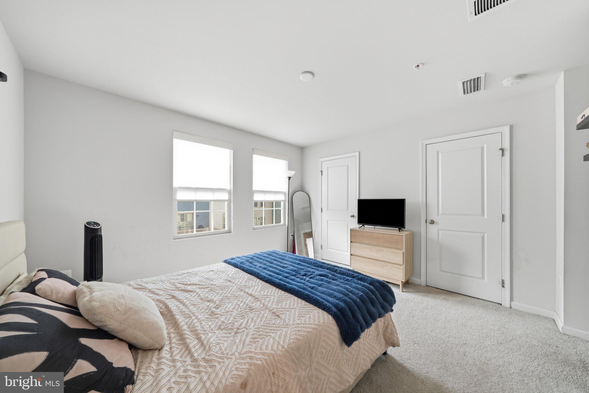MONTGOMERY VILLAGE - Residential