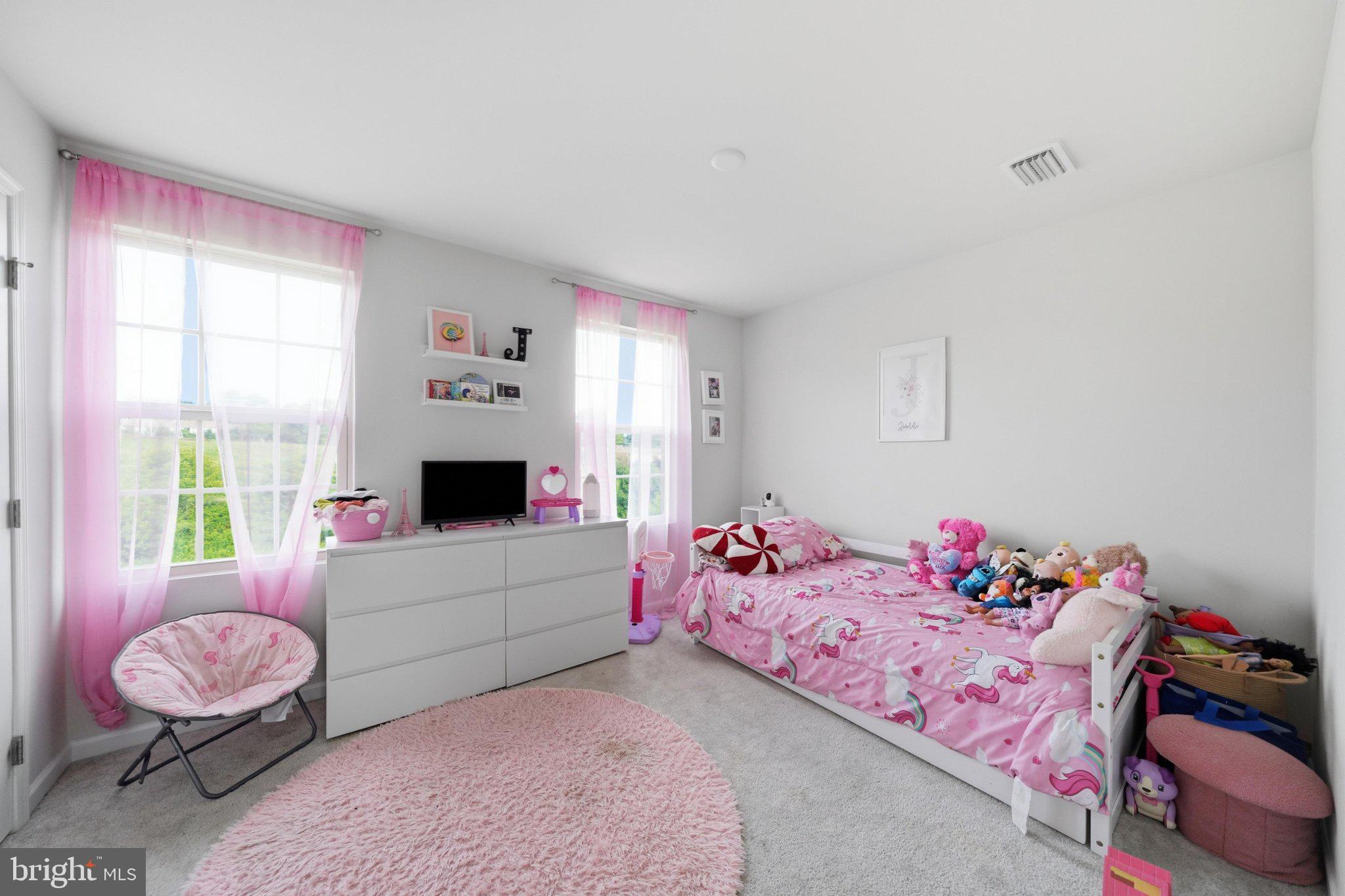 MONTGOMERY VILLAGE - Residential