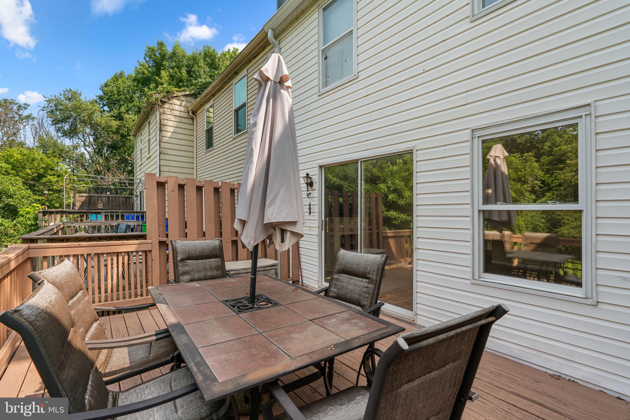 GLEN OAKS - Residential