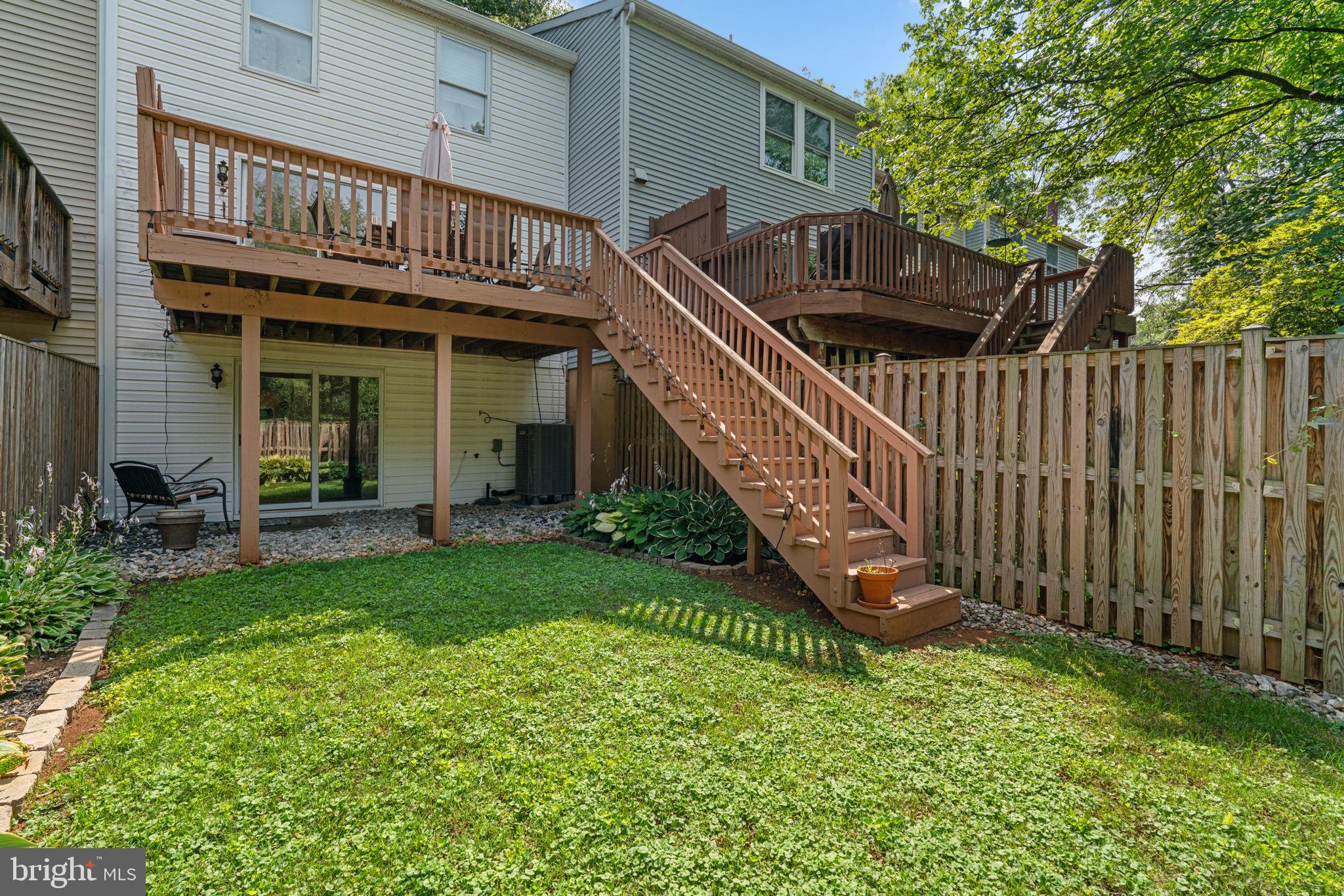GLEN OAKS - Residential