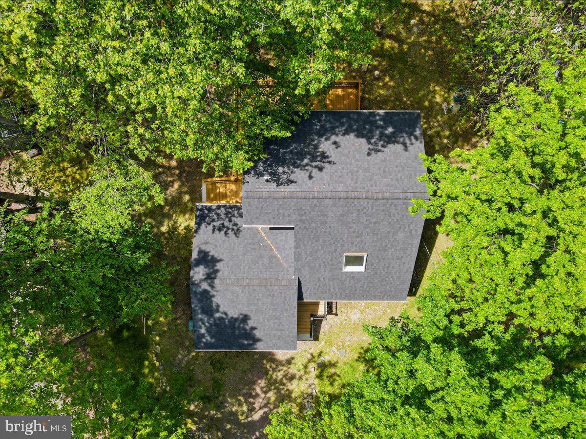 POCONO COUNTRY PLACE - Residential