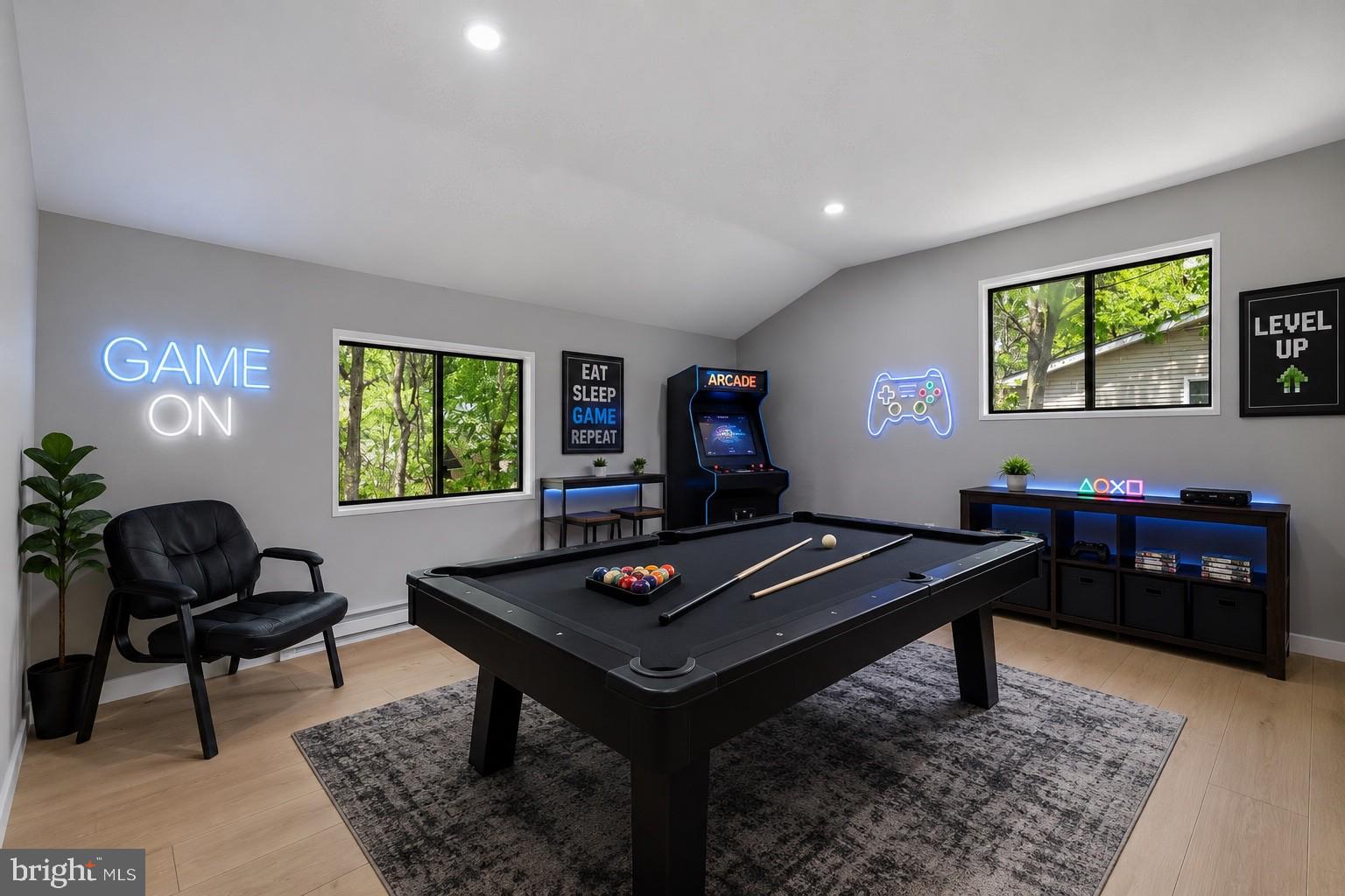 POCONO COUNTRY PLACE - Residential
