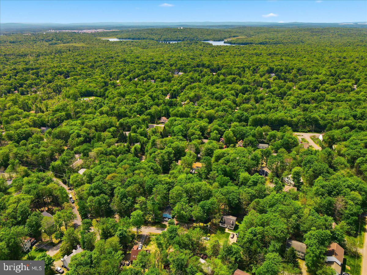 POCONO COUNTRY PLACE - Residential