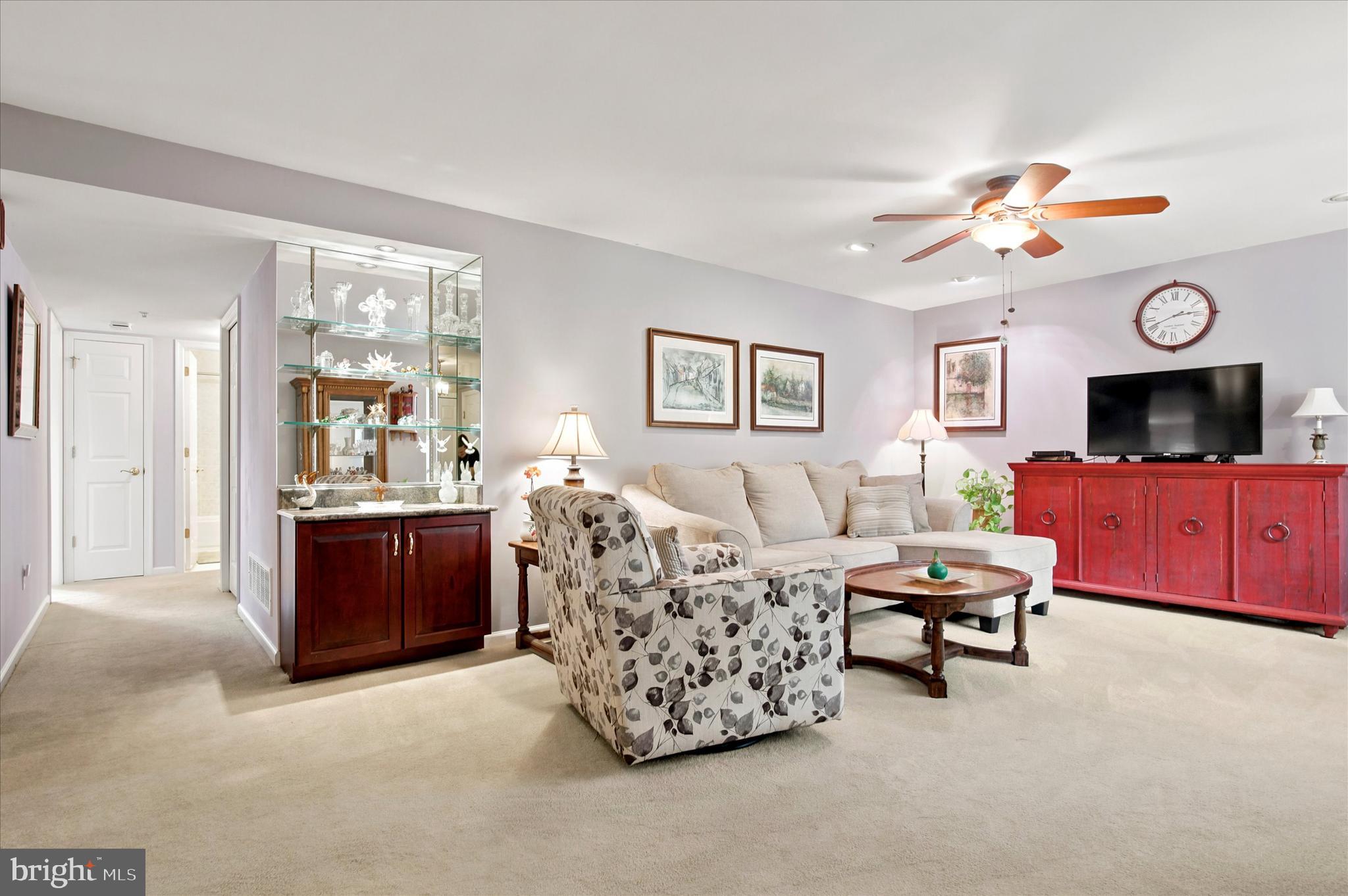TURNBERRY - Residential