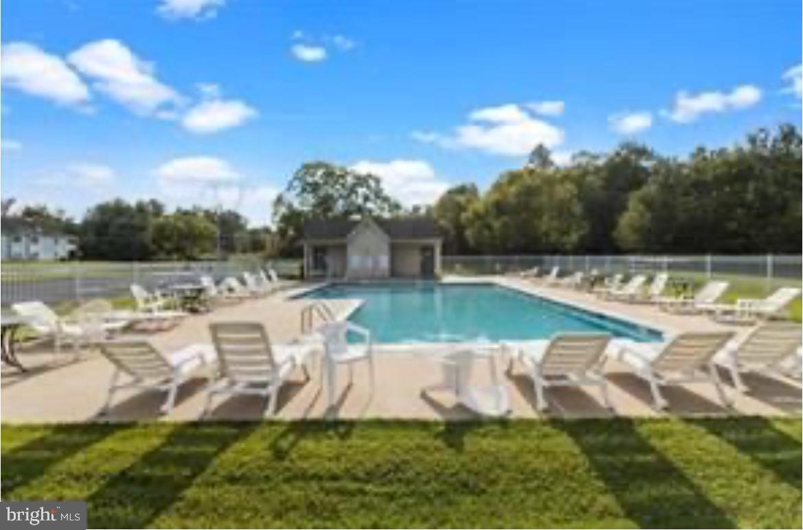 TURNBERRY - Residential