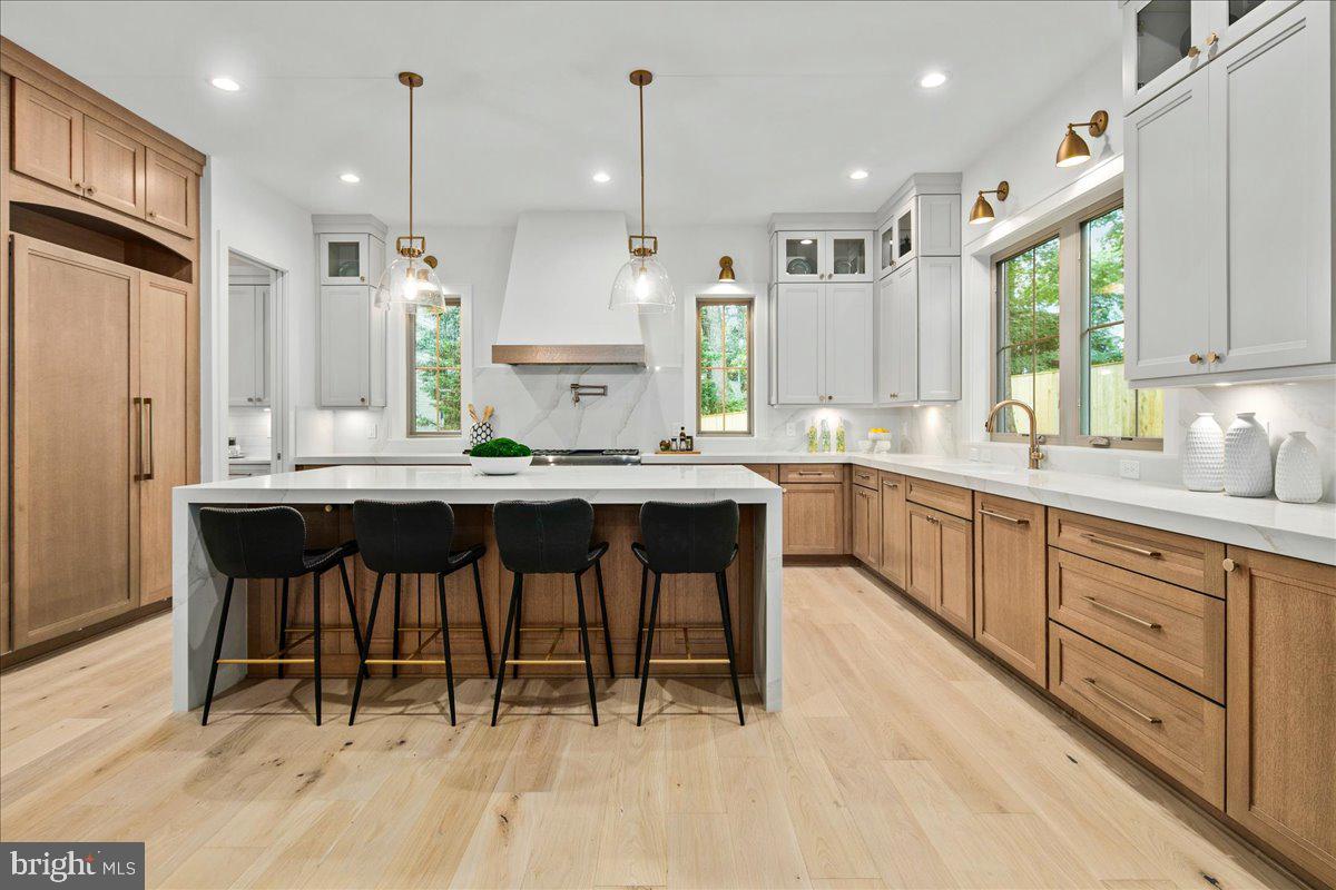 YORKTOWN - Residential