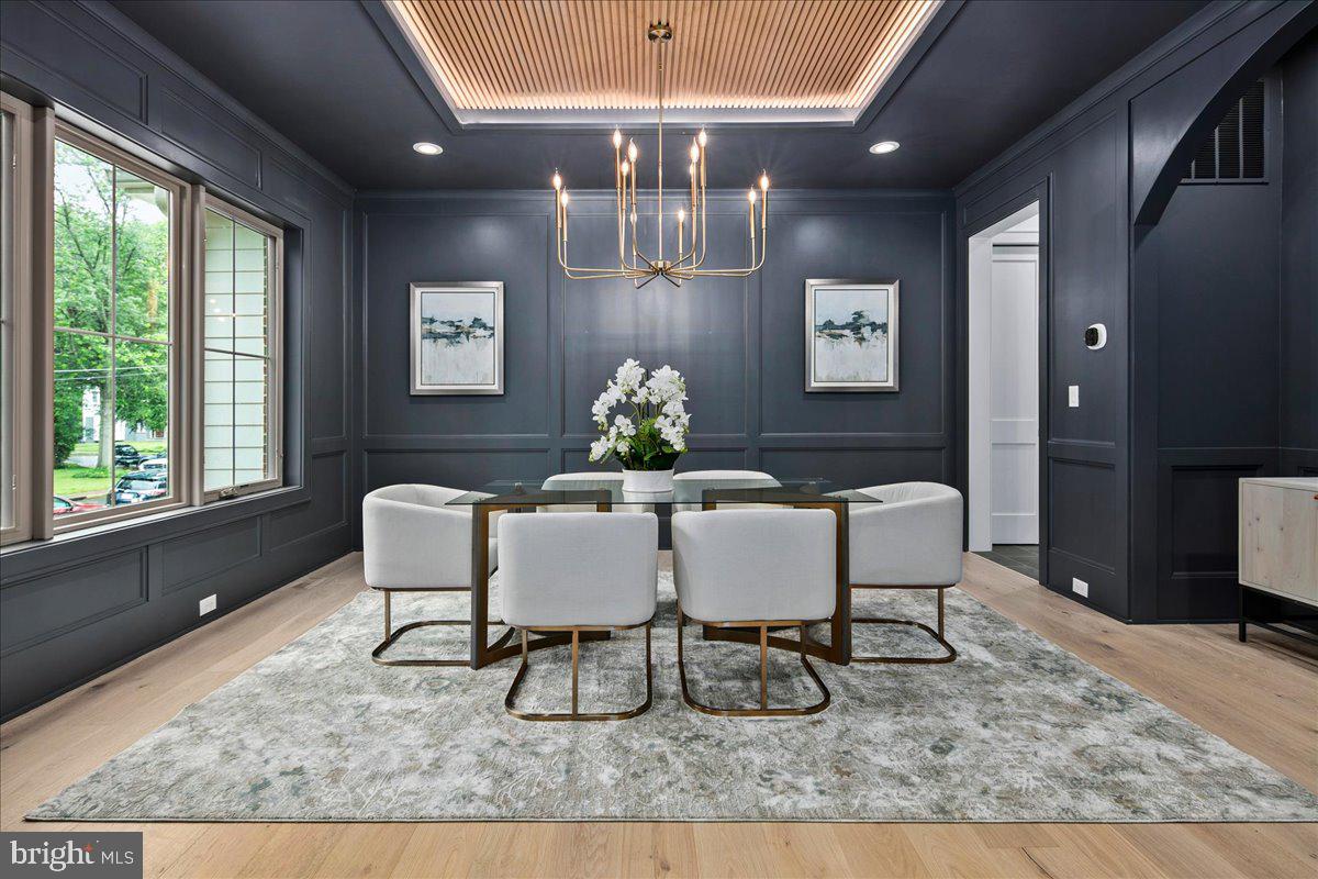 YORKTOWN - Residential