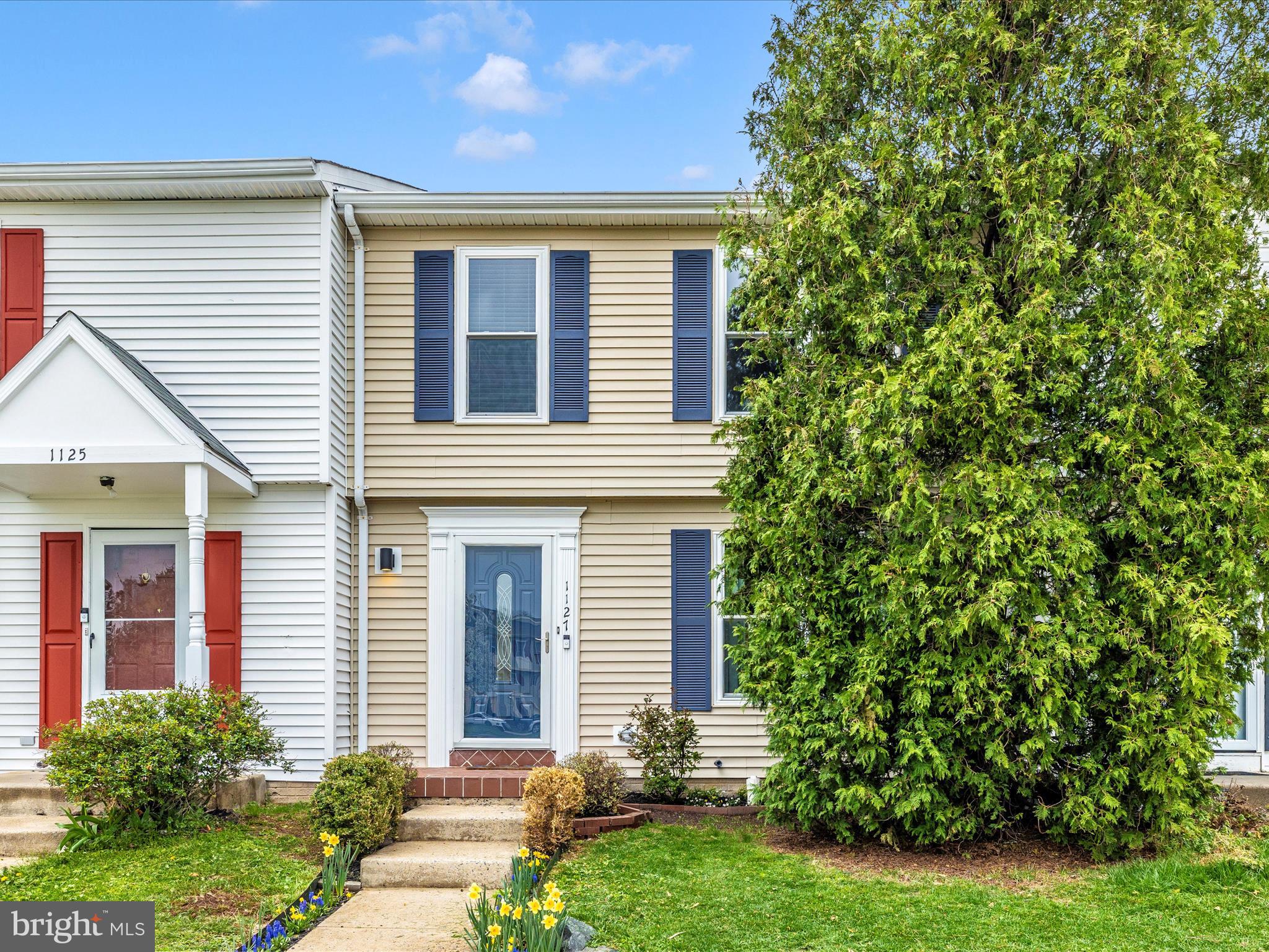 HILLCREST KNOLLS - Residential