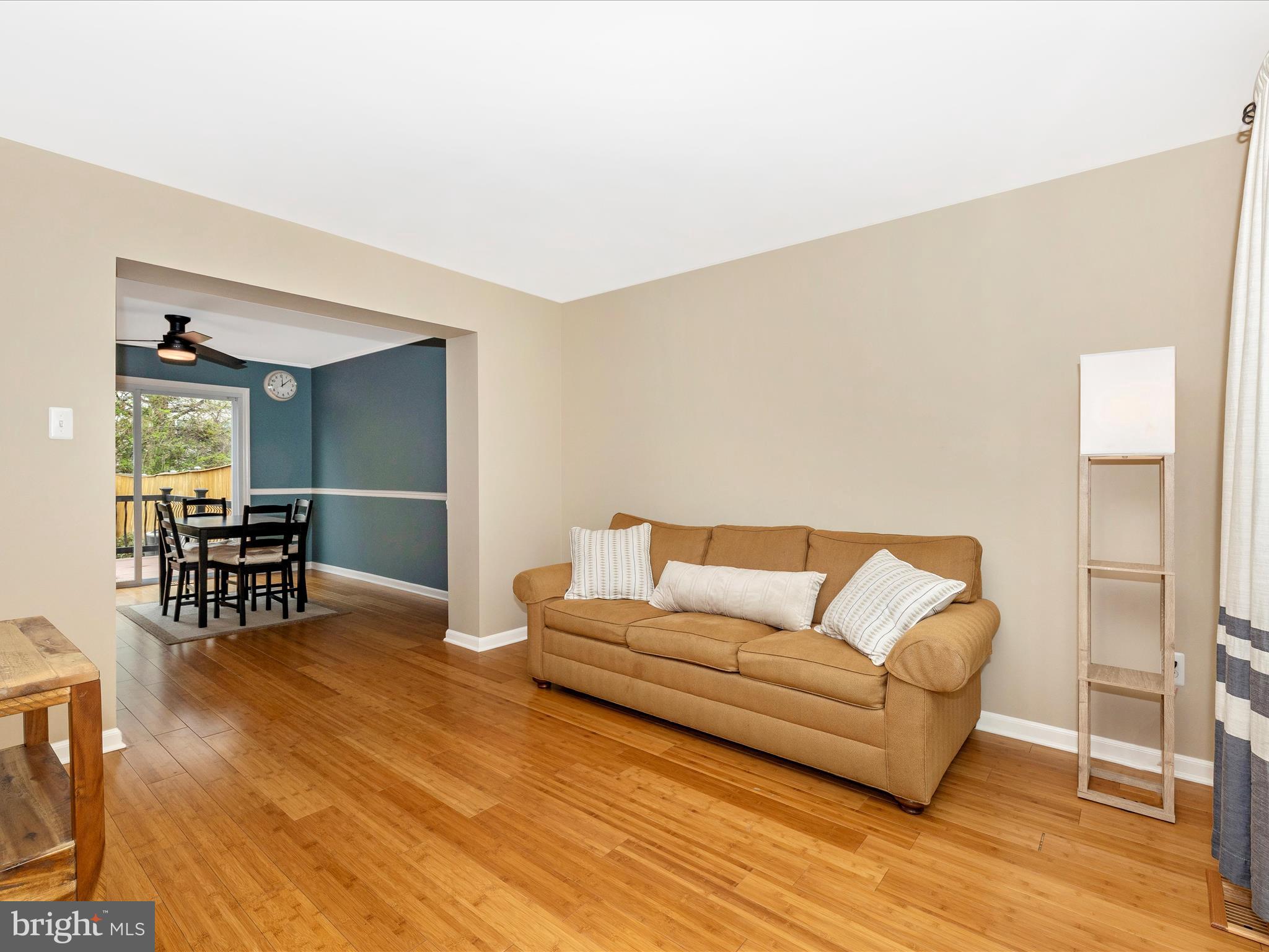 HILLCREST KNOLLS - Residential