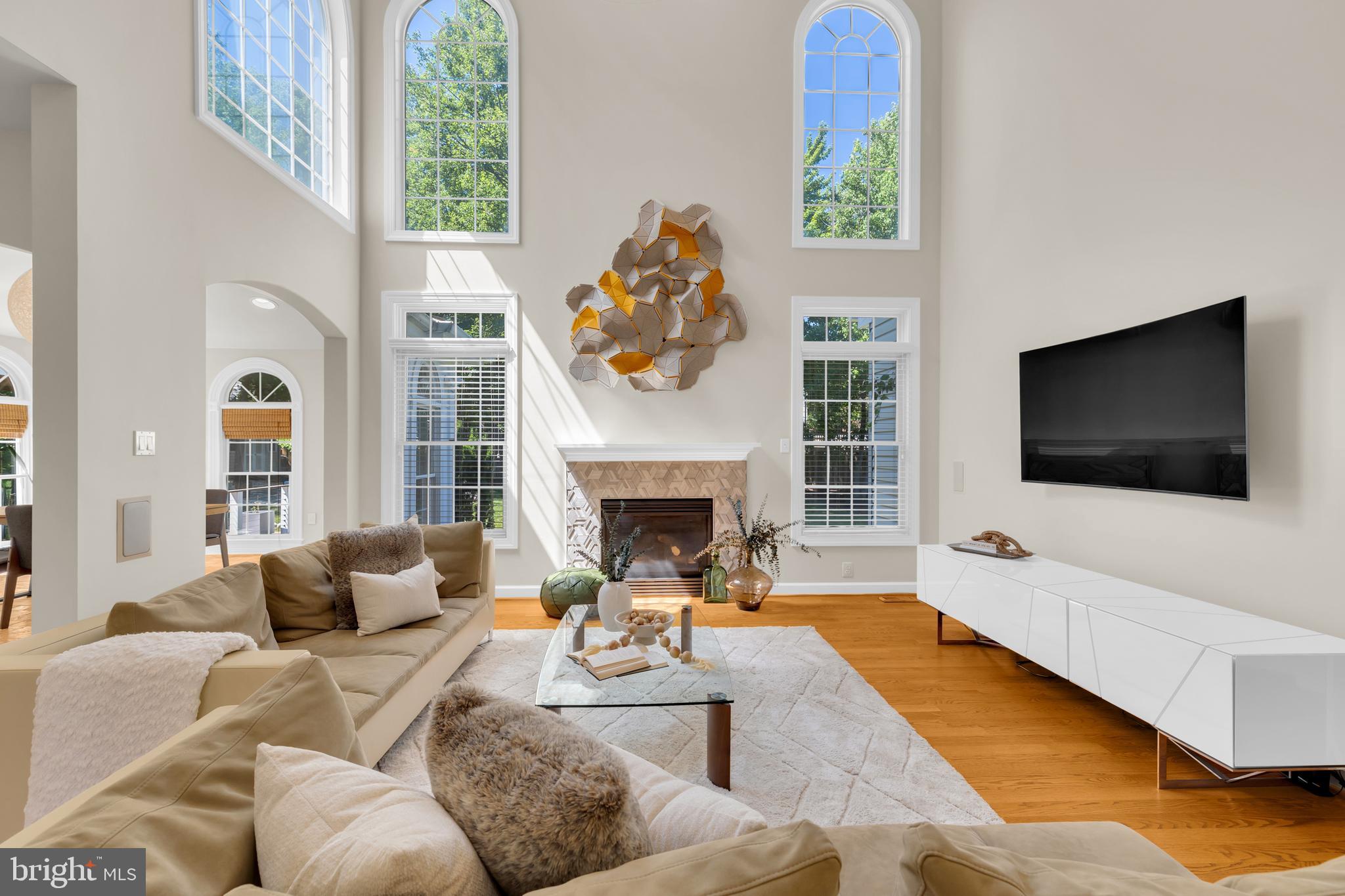 HOLLY PARK - Residential