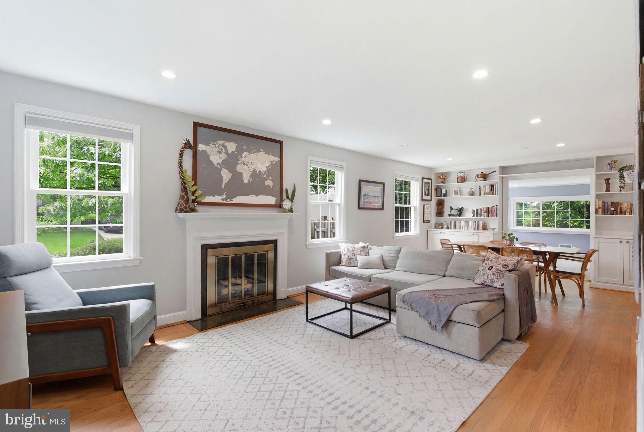 WOODSIDE FOREST - Residential