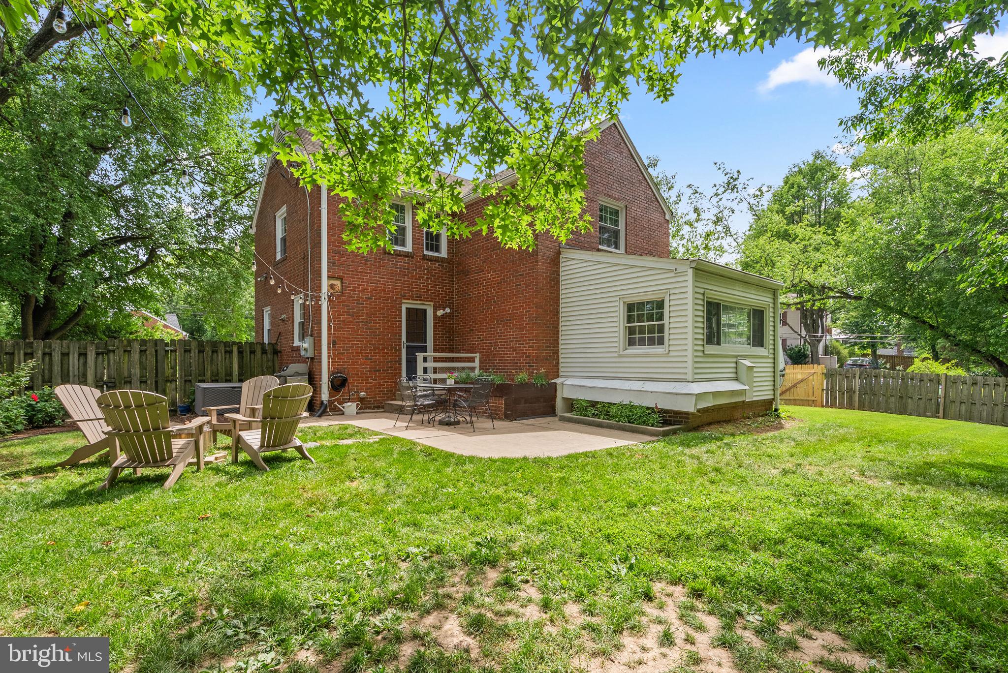 WOODSIDE FOREST - Residential