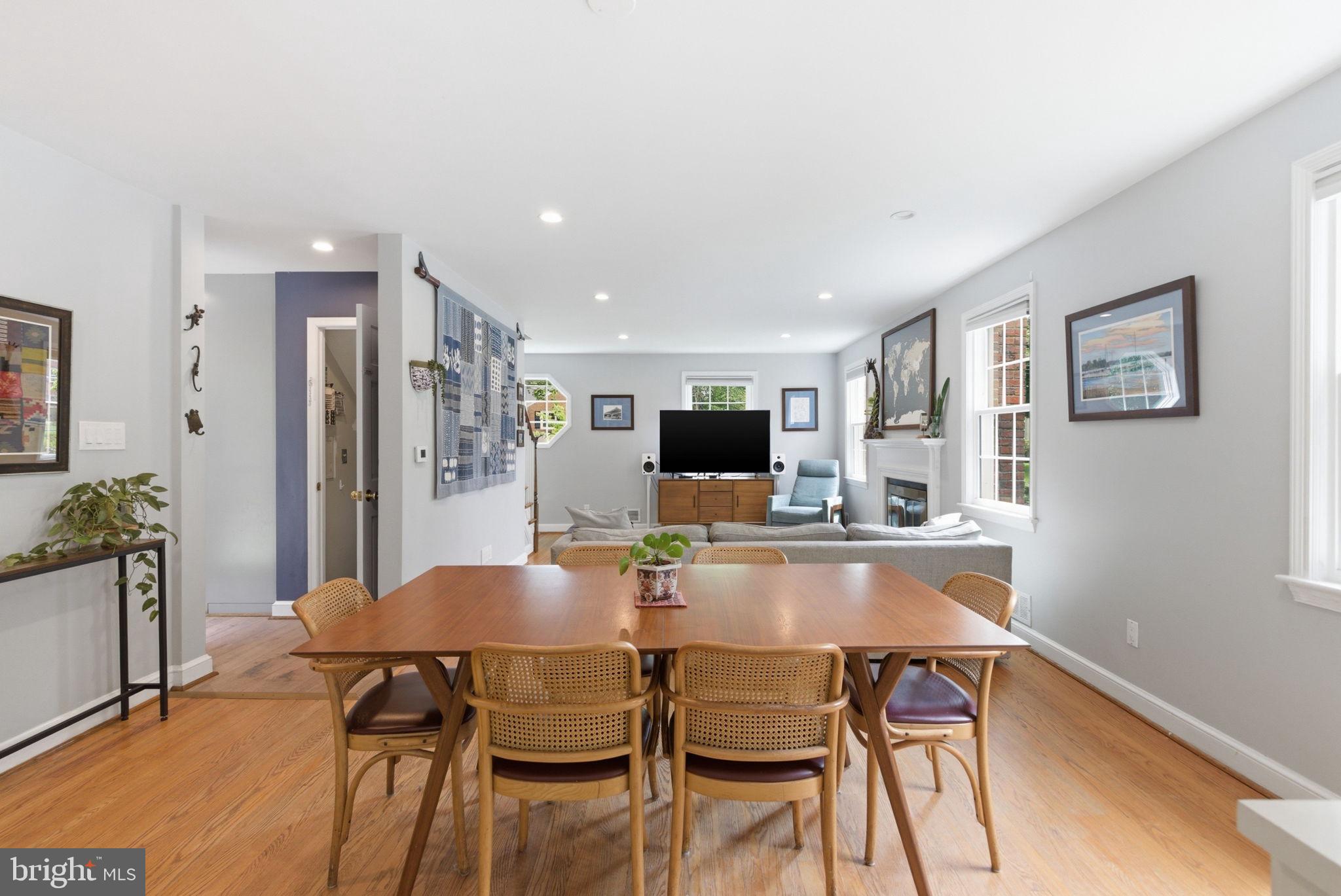 WOODSIDE FOREST - Residential