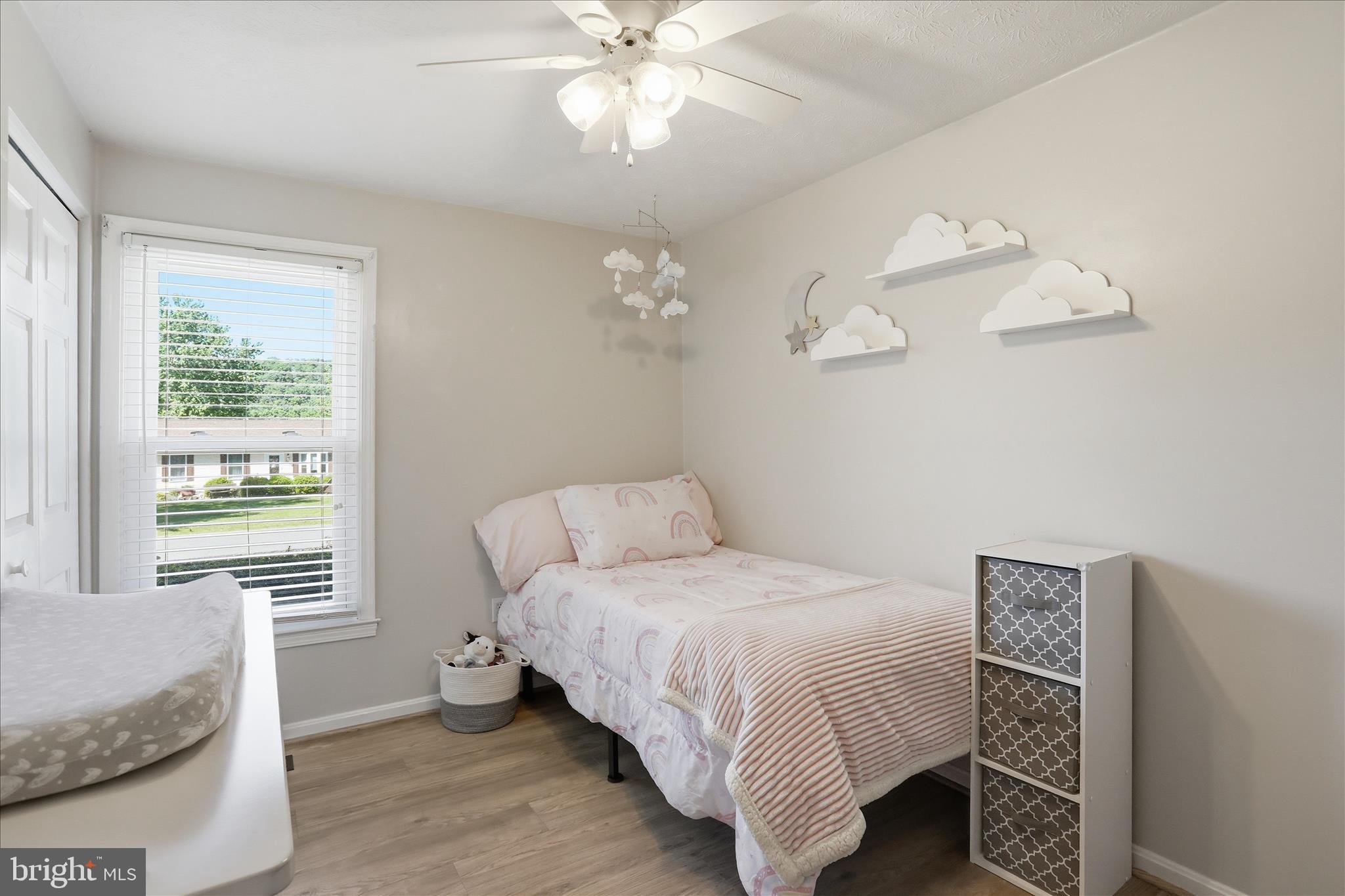 HENSEL STONE WOODS - Residential