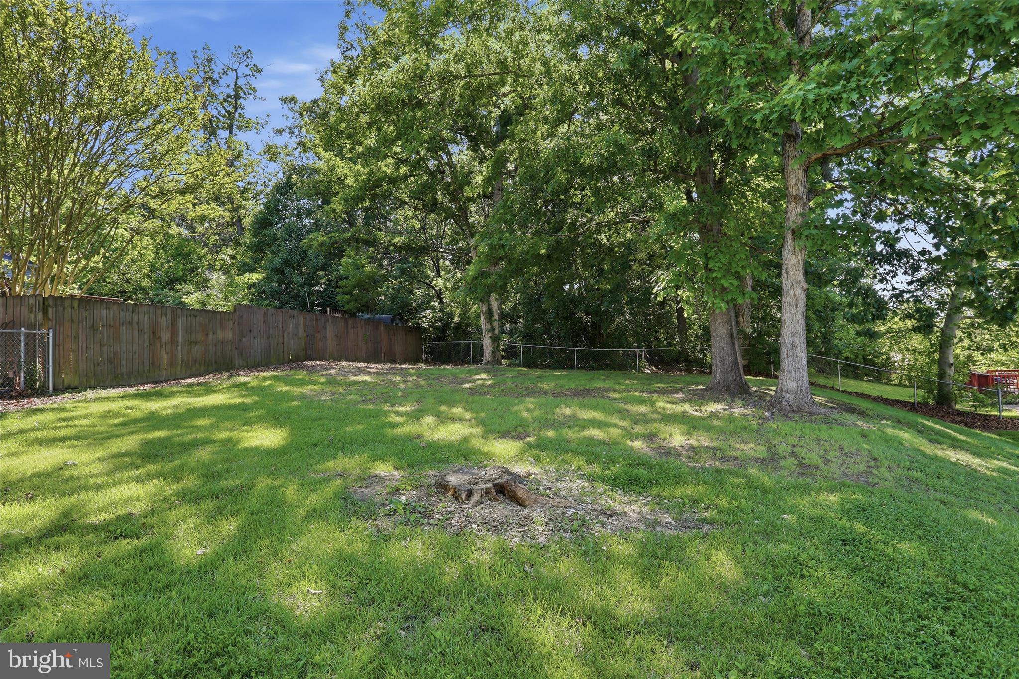 HENSEL STONE WOODS - Residential