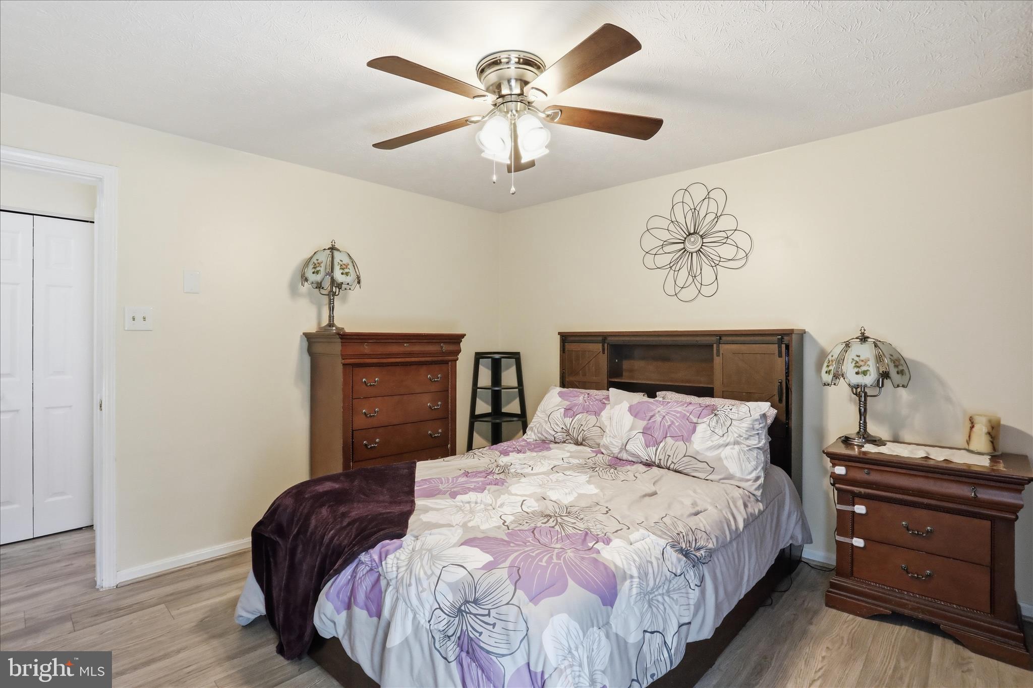 HENSEL STONE WOODS - Residential