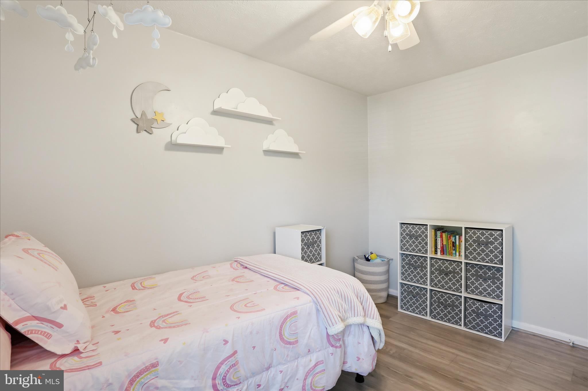 HENSEL STONE WOODS - Residential